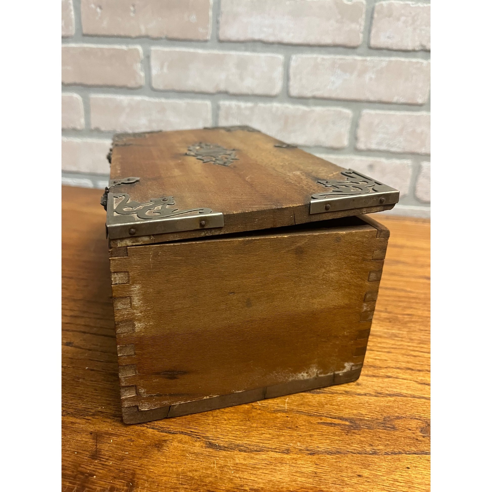 RARE Vintage 1900s Lorillard & Co. Cognac Cocktails Cigar Advertising Wood Box