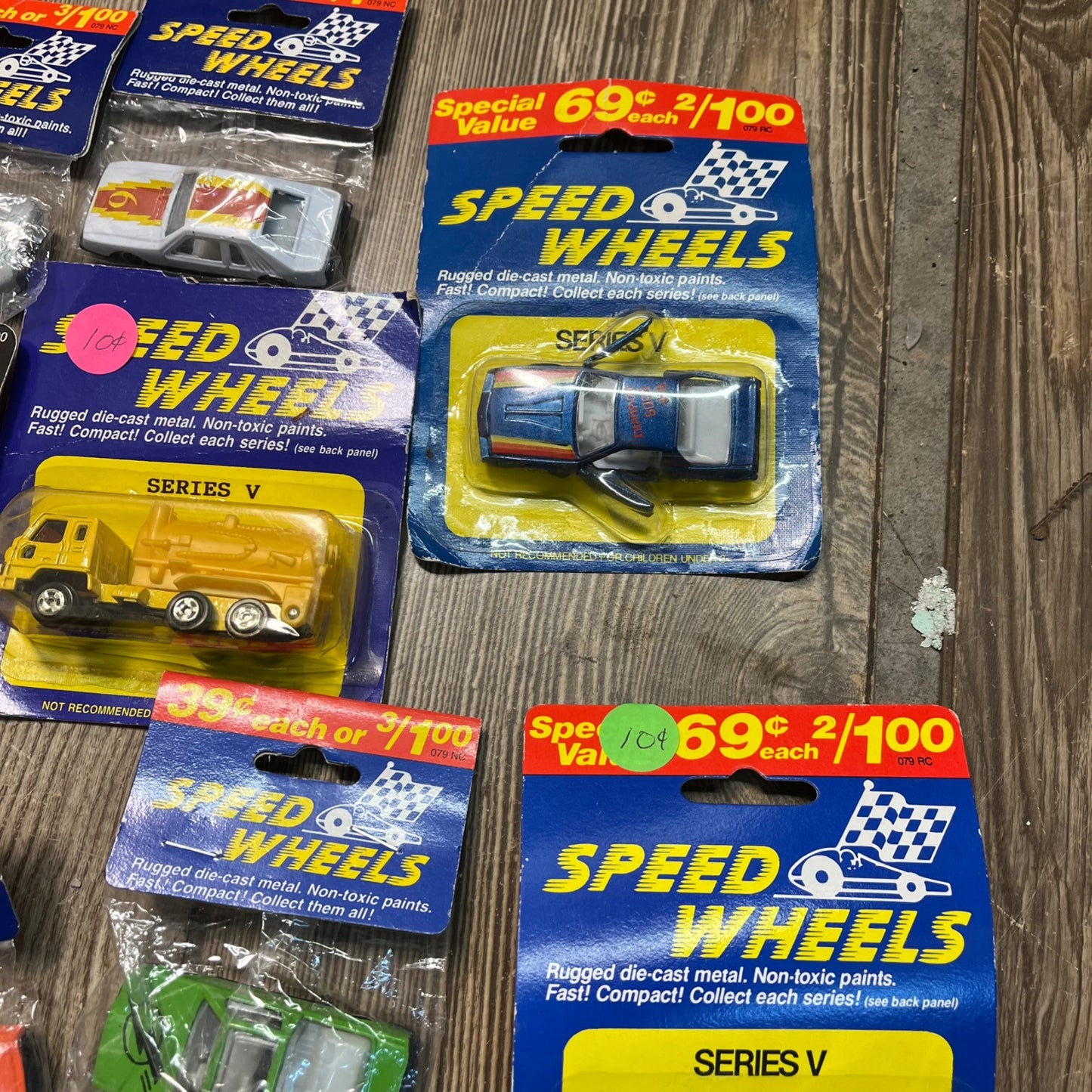 Vintage 1980s-1990s Lot Diecast Toy race Cars Speed Wheels Road Machines NEW