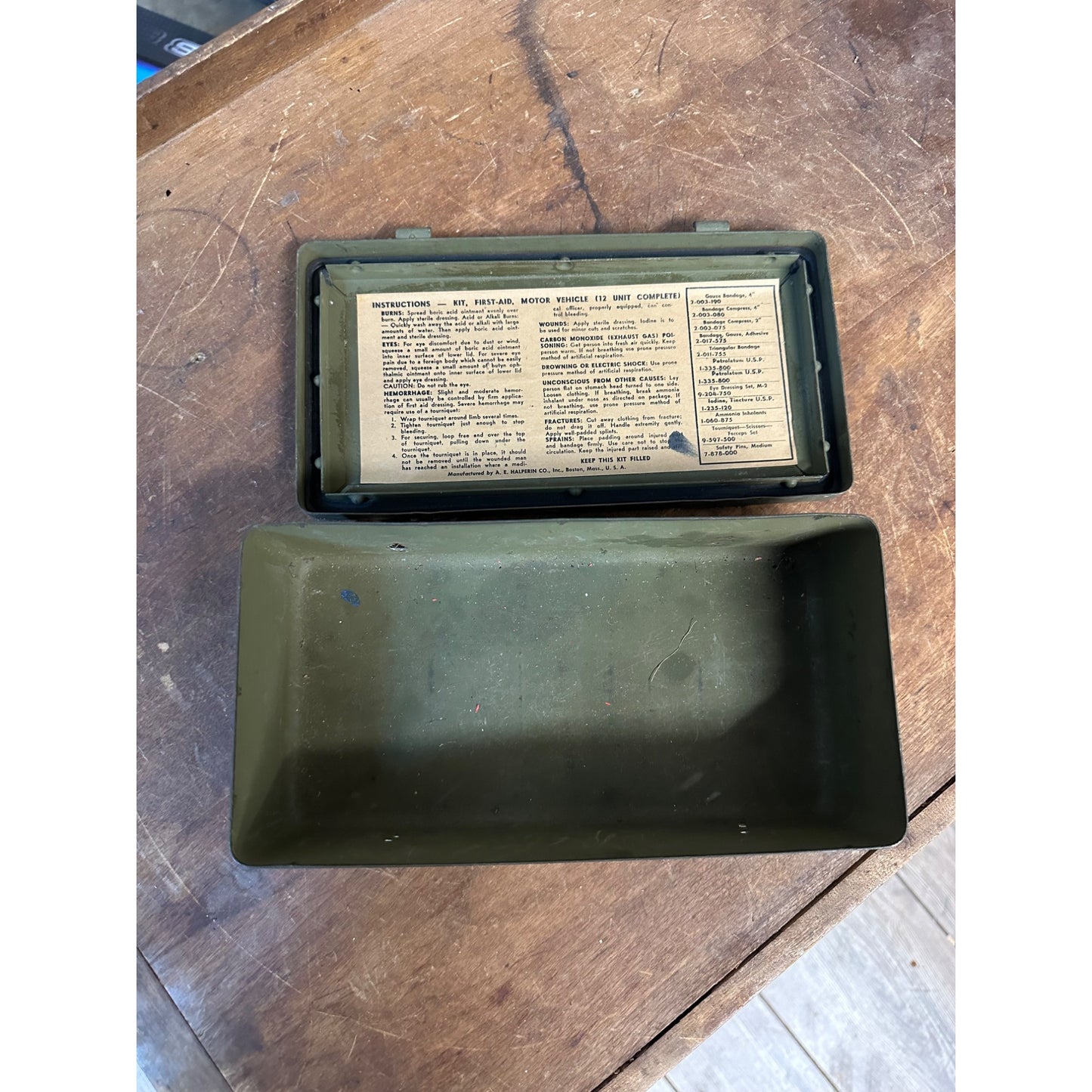 WW2 US ARMY JEEP VEHICLE EMERGENCY FIRST AID KIT METAL BOX MEDICAL EMPTY WWII