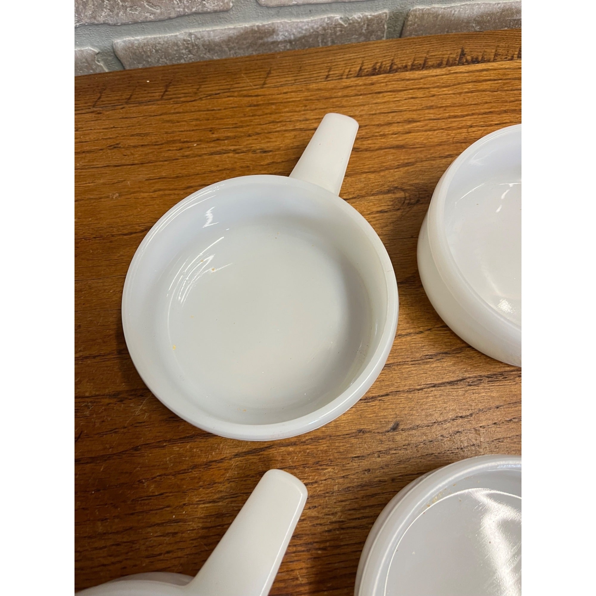 Vintage Lot of 4 White Milk Glass Ovenware J-2639 with Handle Bowls 14 oz
