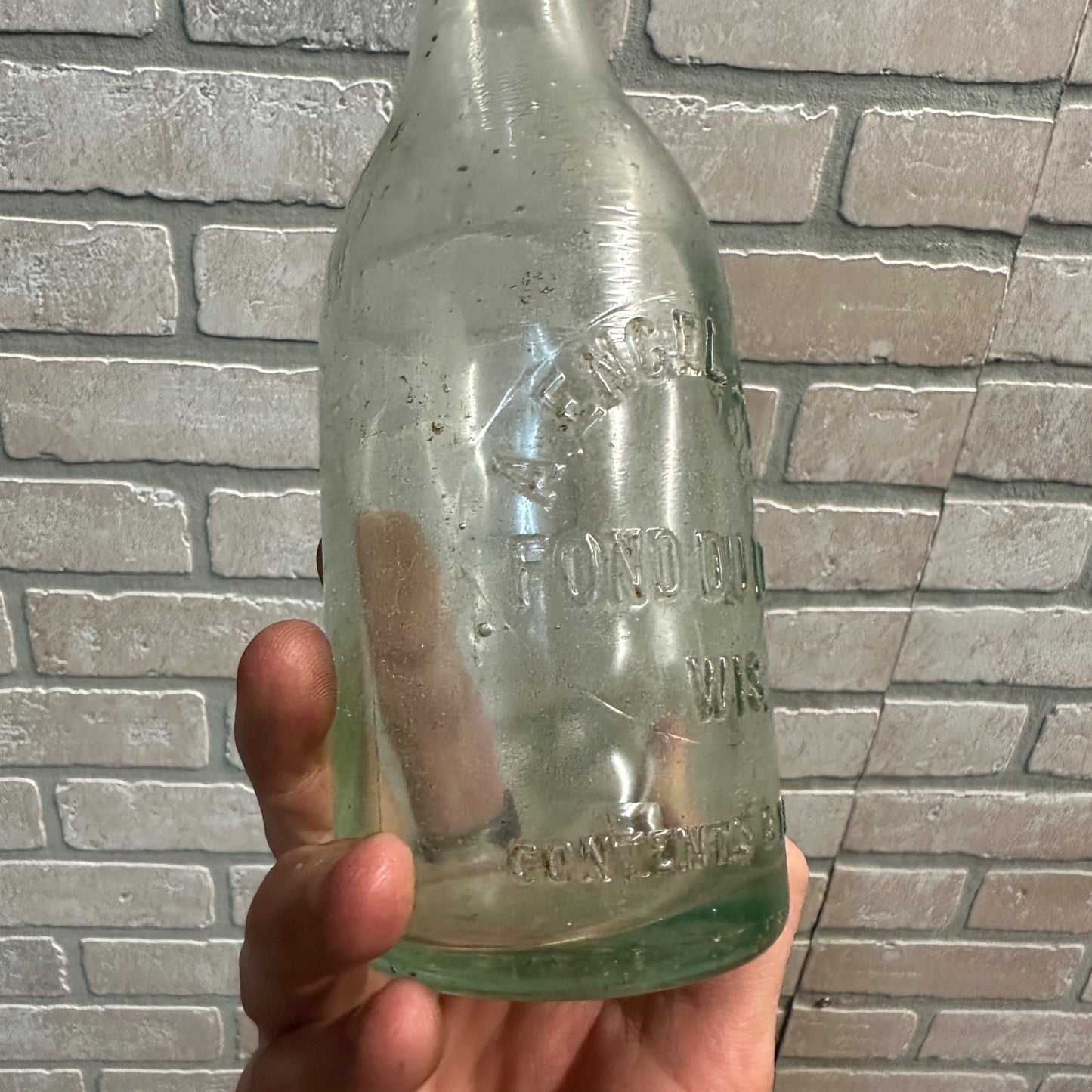 ANTIQUE EARLY 1900S A. ENGEL & SON - FOND DU LAC WIS CROWN TOP SODA BOTTLE WI