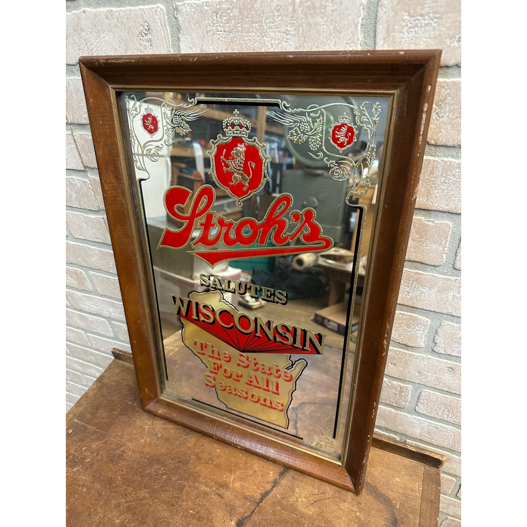 Vintage Stroh's Beer Wood Framed Bar Pub Mirror Advertising Sign Salutes Wisconsin