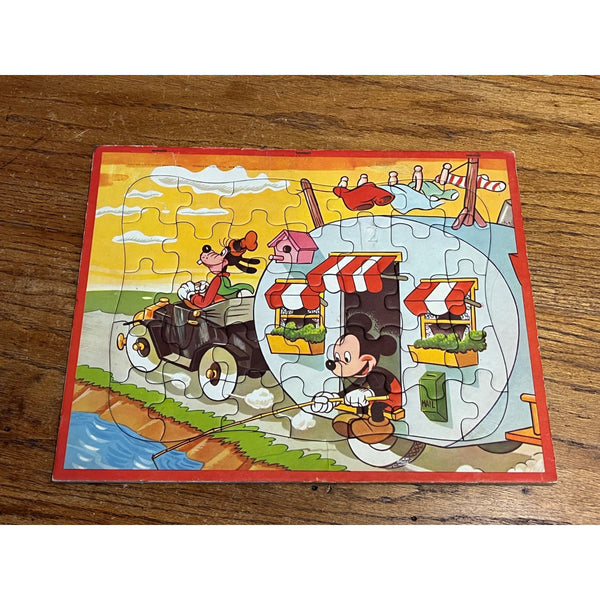 Vintage 1940s Jaymar Disney Mickey Mouse Floor Puzzle 35 Piece Goofy Camper