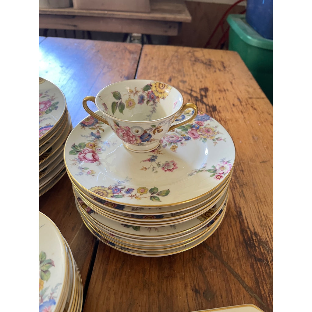 Rosenthal Ivory Bavaria "The Sunray" 107pc Wedding Fine China Set Service 12 Wedding