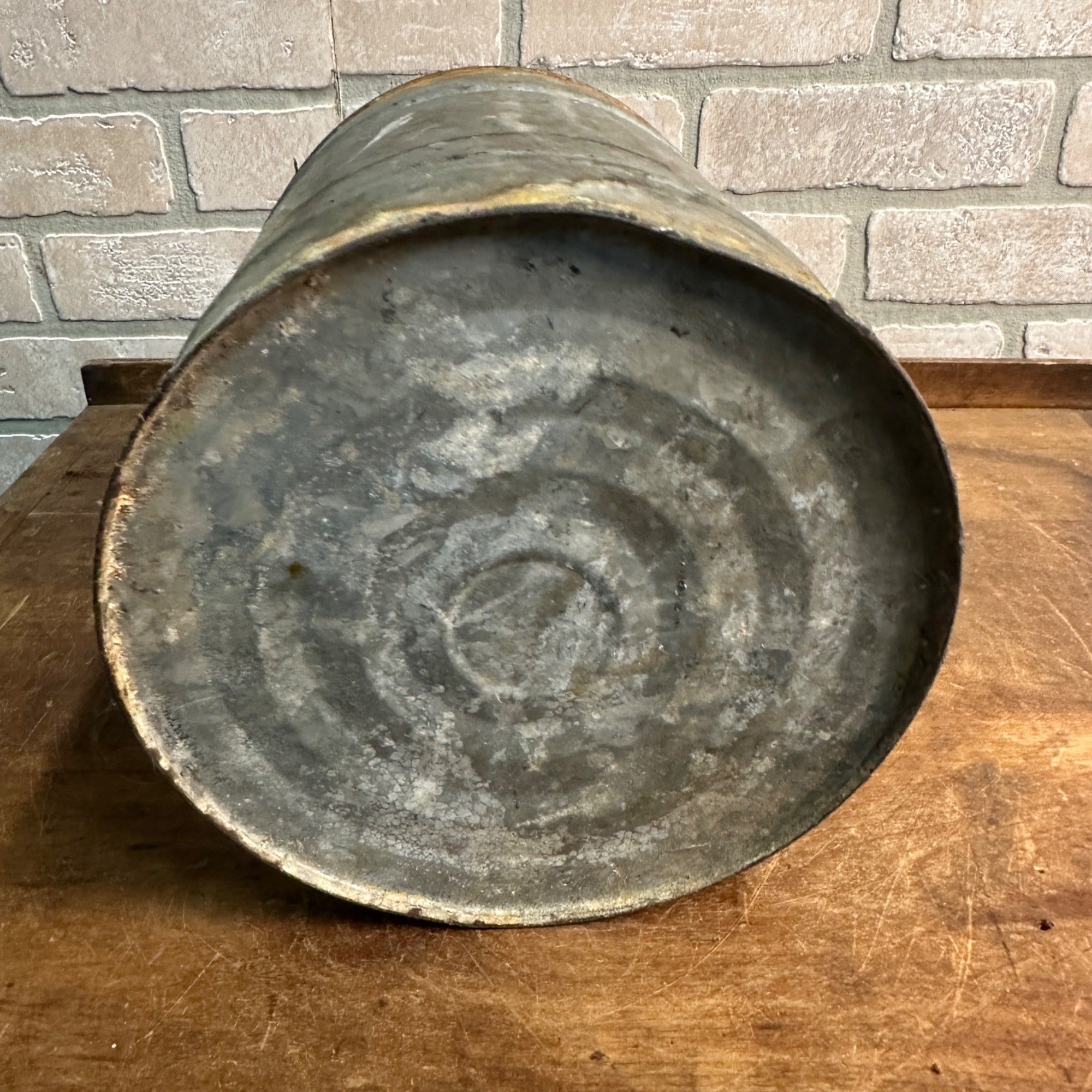 Vintage 1900s HSB & Co. Cruso Chicken Hen Galvanized Oil Can Farm Advertising