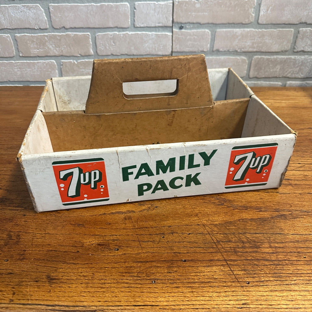Vintage 7up Soda Bottle Family Pack Carrier Bottling Crate Cardboard