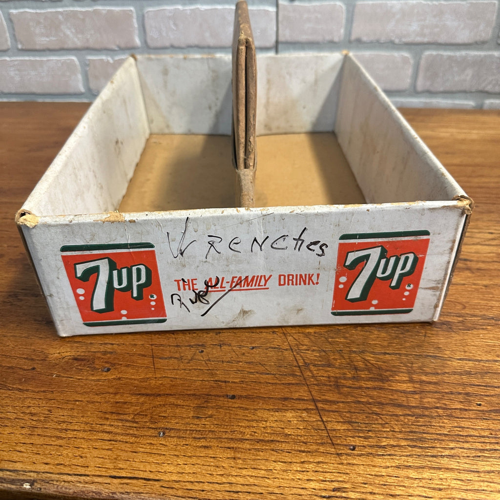 Vintage 7up Soda Bottle Family Pack Carrier Bottling Crate Cardboard