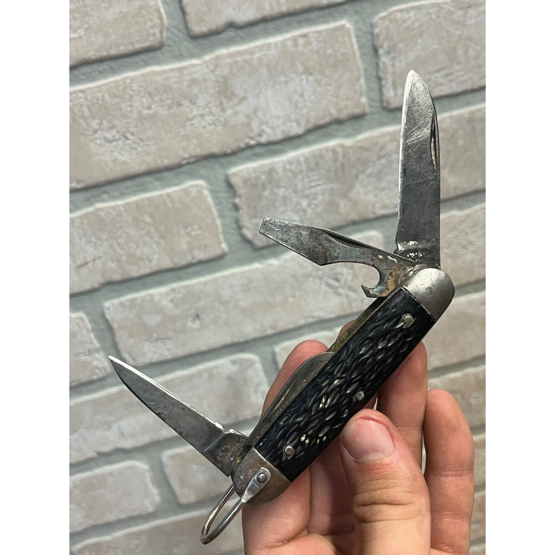 Vintage Imperial Brand Black Handle 4-Blade Pocket Knife Multi-Tool