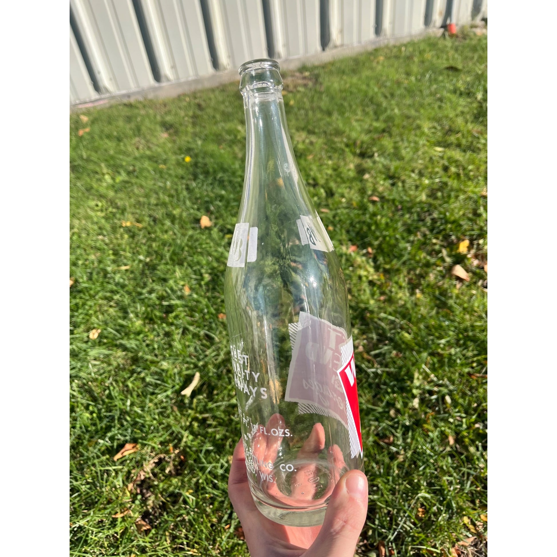 Vintage West Bend Beverages WB Soda Bottle ACL 1pt 12oz Wisconsin Wis WI
