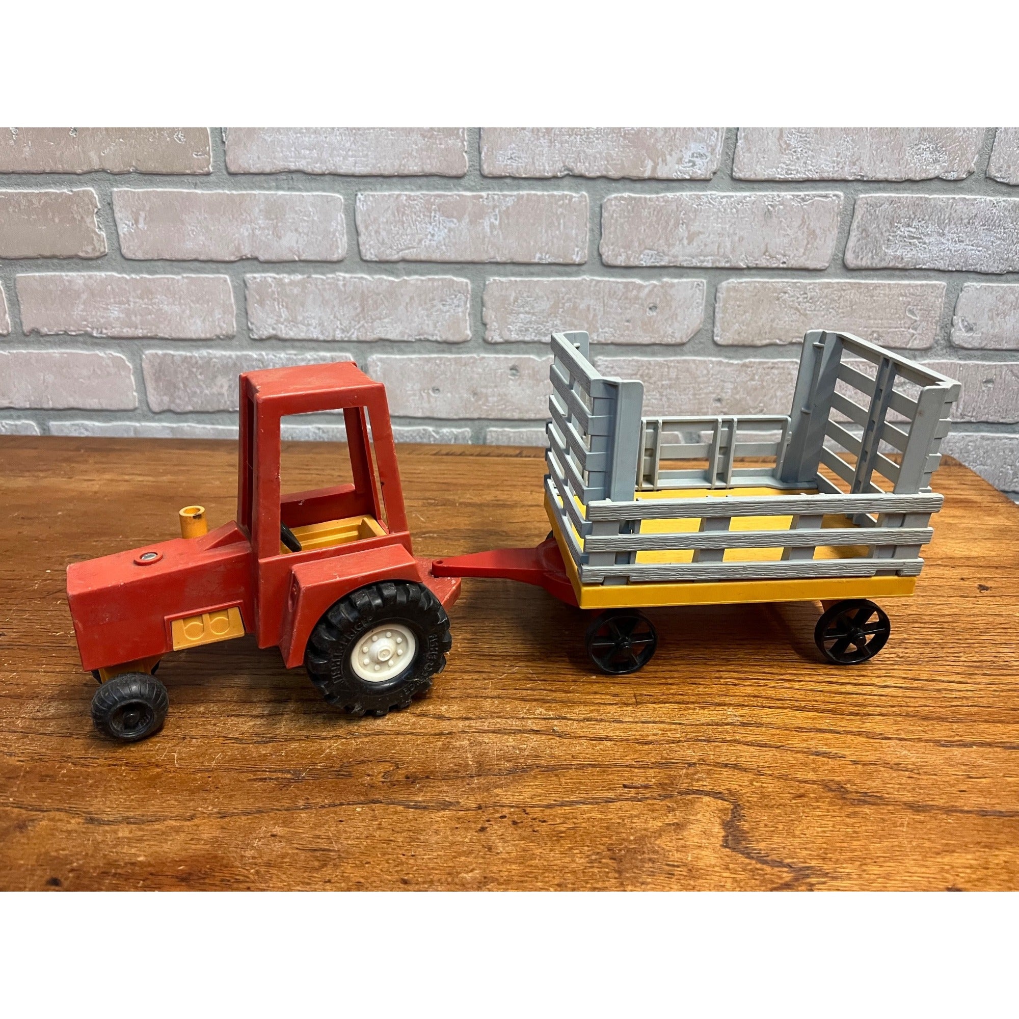 1980 Fisher Price Husky Helper Farm Wagon Trailer & Tractor Cab Plastic Toy