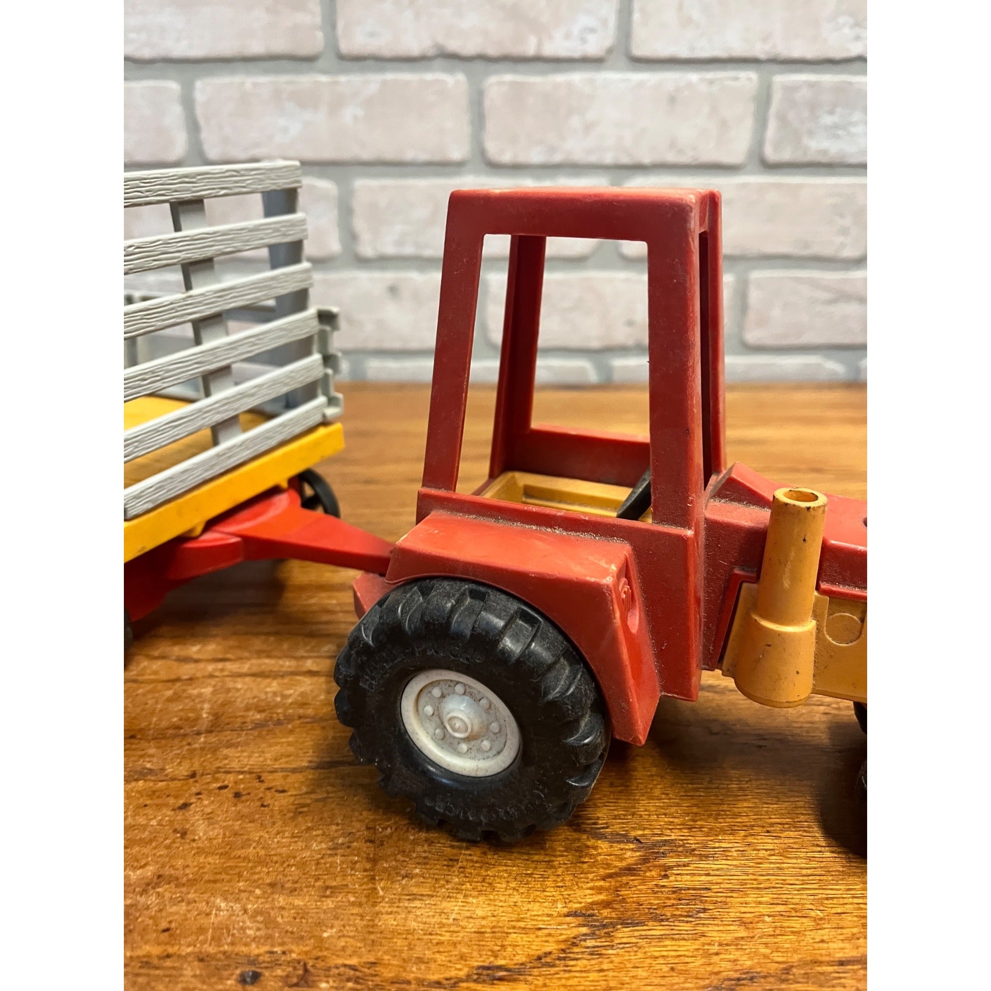1980 Fisher Price Husky Helper Farm Wagon Trailer & Tractor Cab Plastic Toy