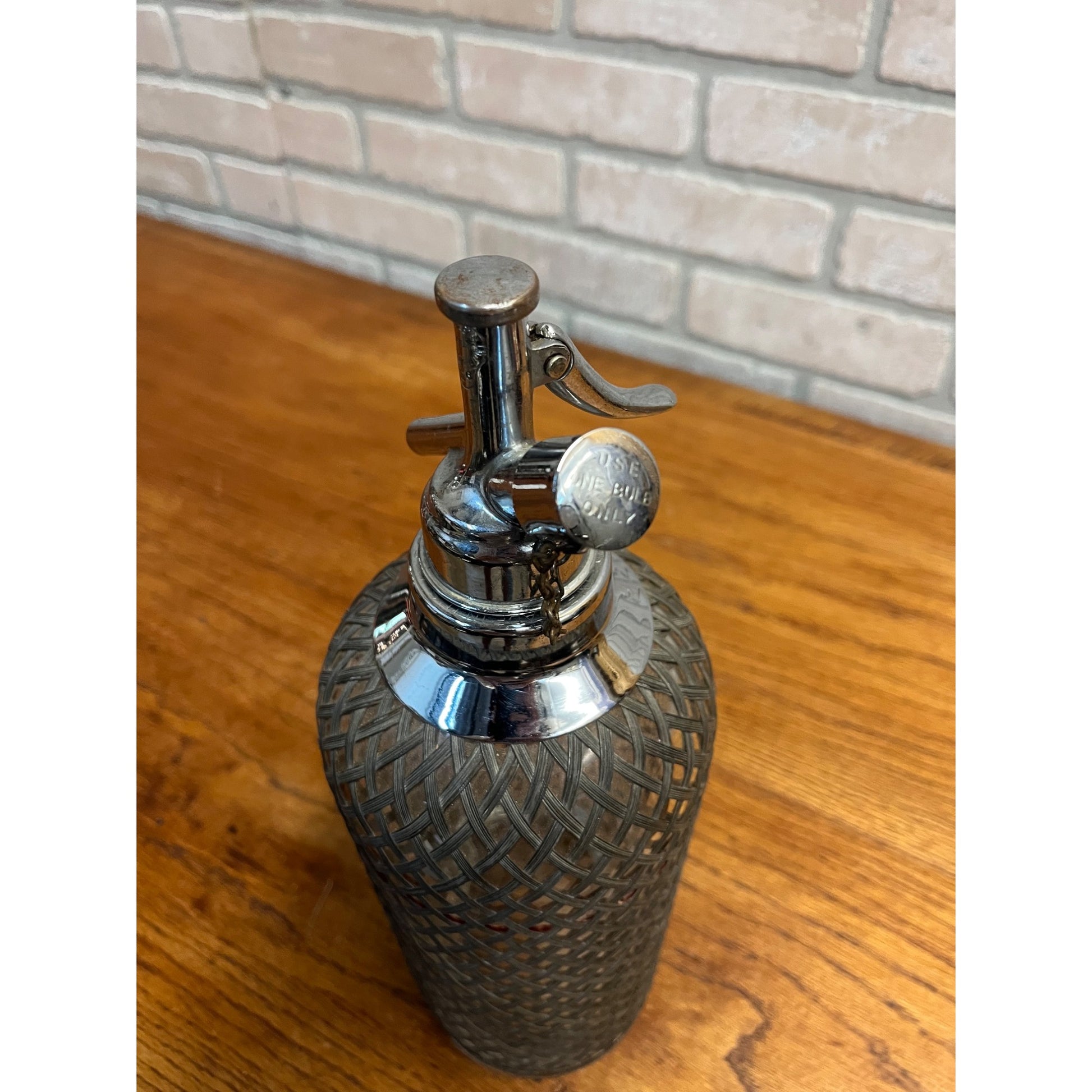Vintage Art Deco 1930s SPARKLETS Soda Siphon Seltzer Bottle Wire Mesh Barware
