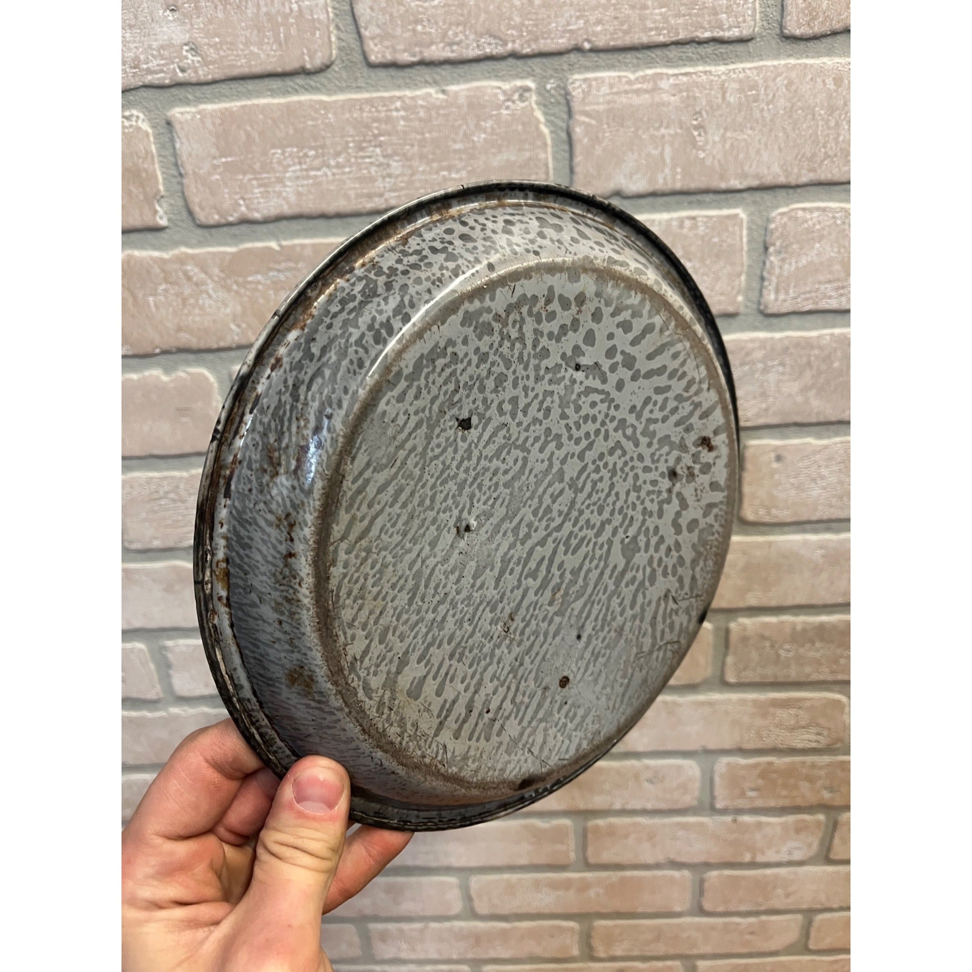 Antique Primitive Grey Spatter/Swirl Enamel Graniteware Round Pie Pan/ Baking Dish/ Farmhouse Decor, Gray
