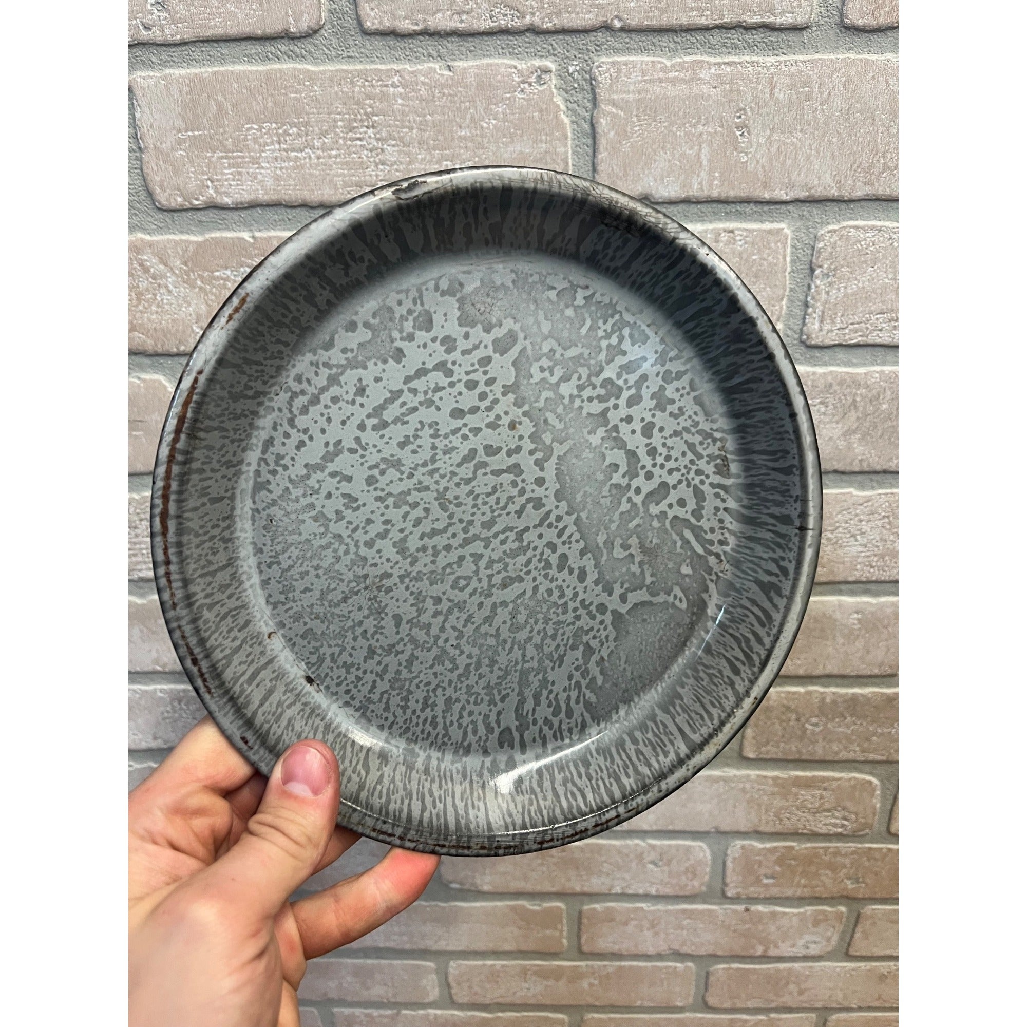 Antique Primitive Grey Spatter/Swirl Enamel Graniteware Round Pie Pan/ Baking Dish/ Farmhouse Decor, Gray