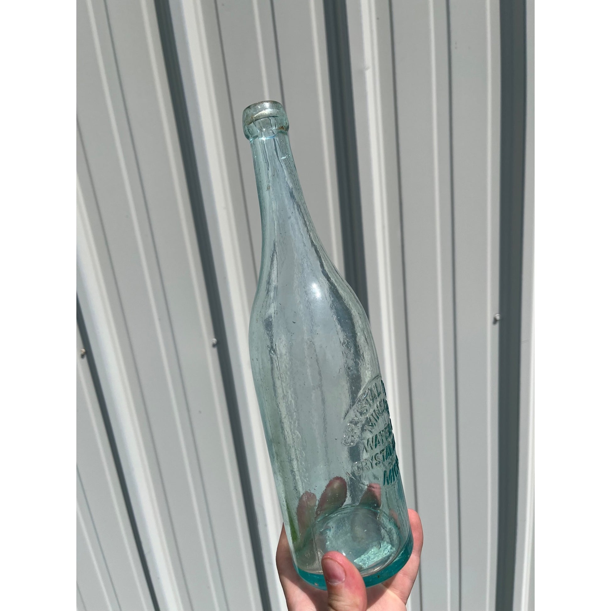 SCARCE Crystal Falls Mineral Water Co. Michigan Soda Bottle Quart Aqua Blue MI