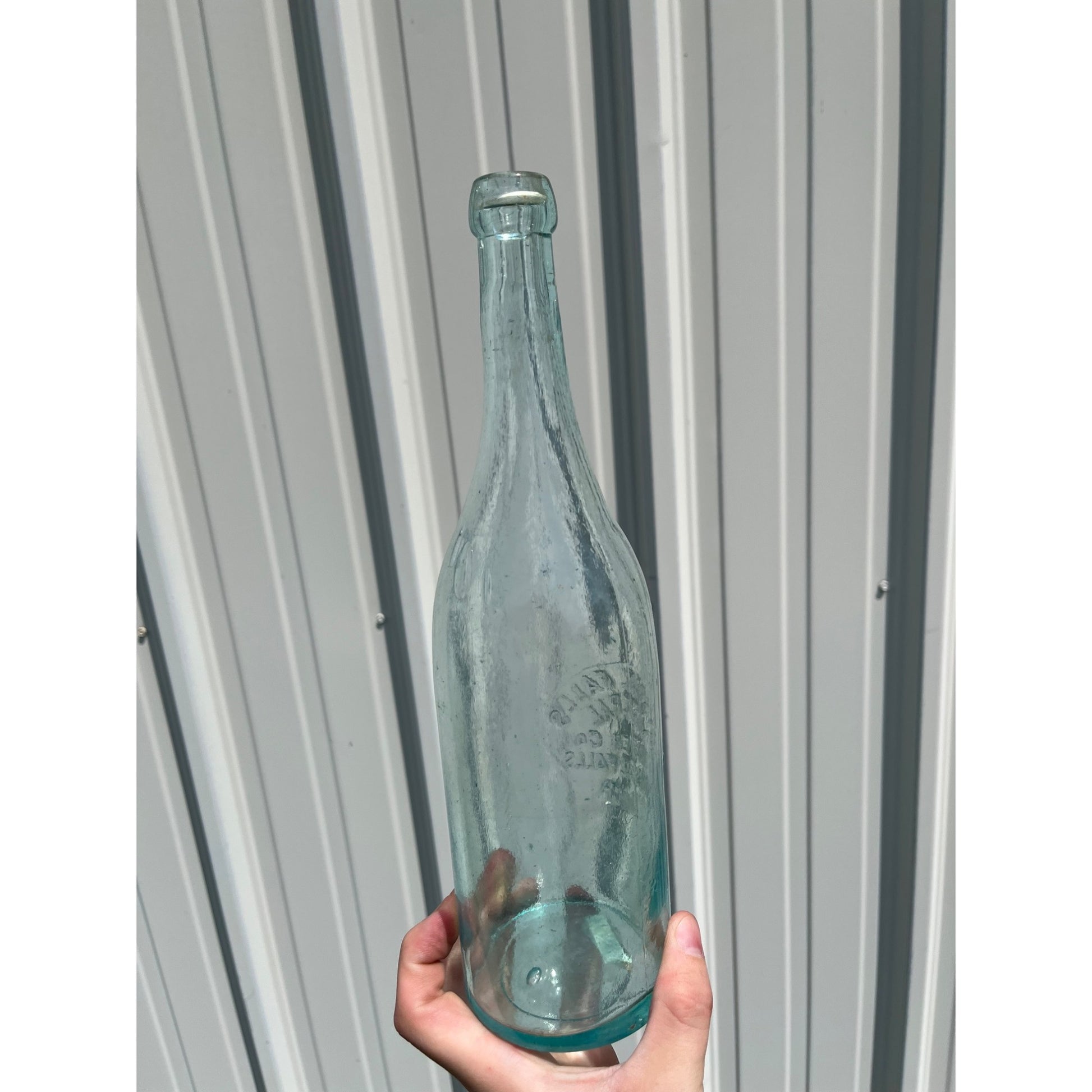 SCARCE Crystal Falls Mineral Water Co. Michigan Soda Bottle Quart Aqua Blue MI