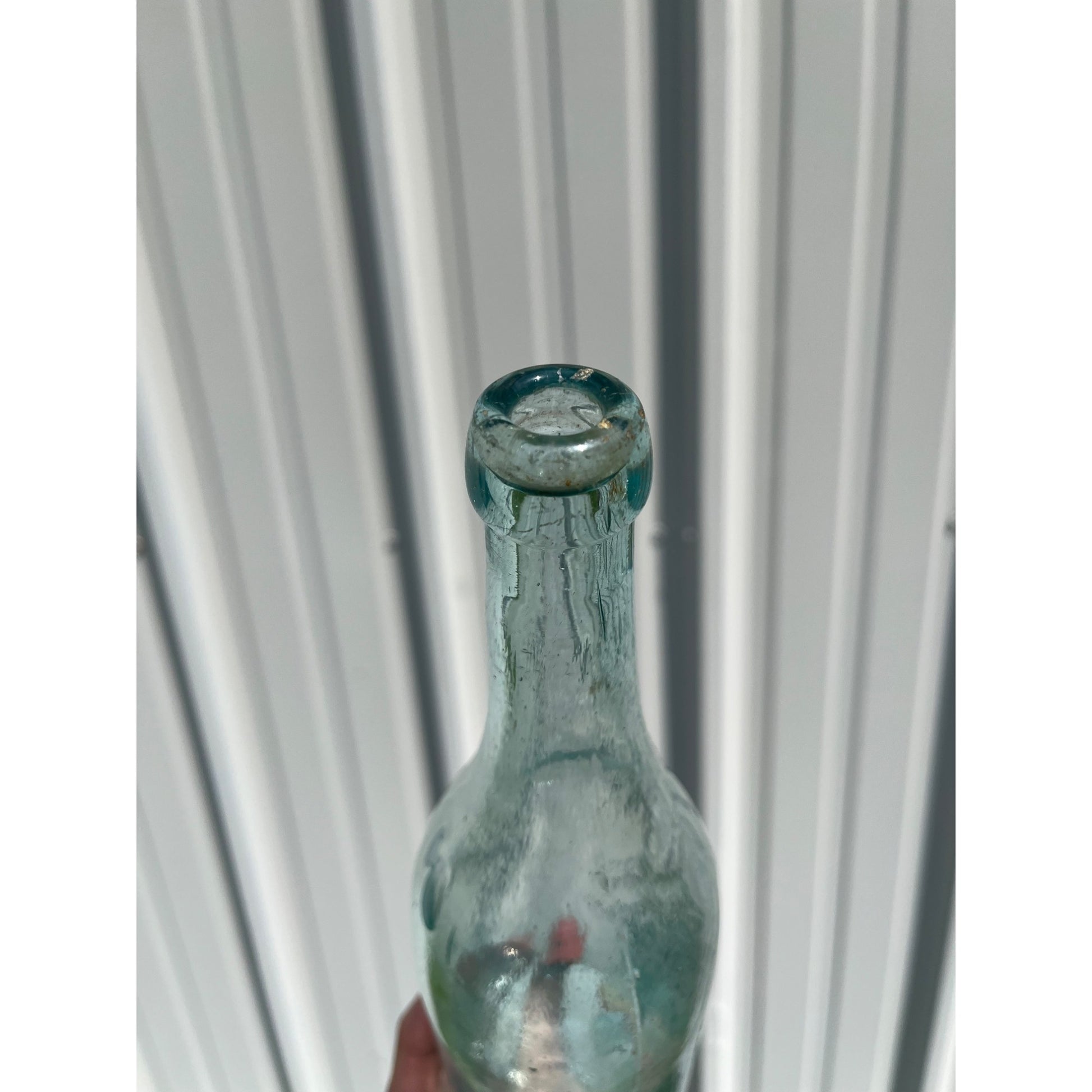 SCARCE Crystal Falls Mineral Water Co. Michigan Soda Bottle Quart Aqua Blue MI
