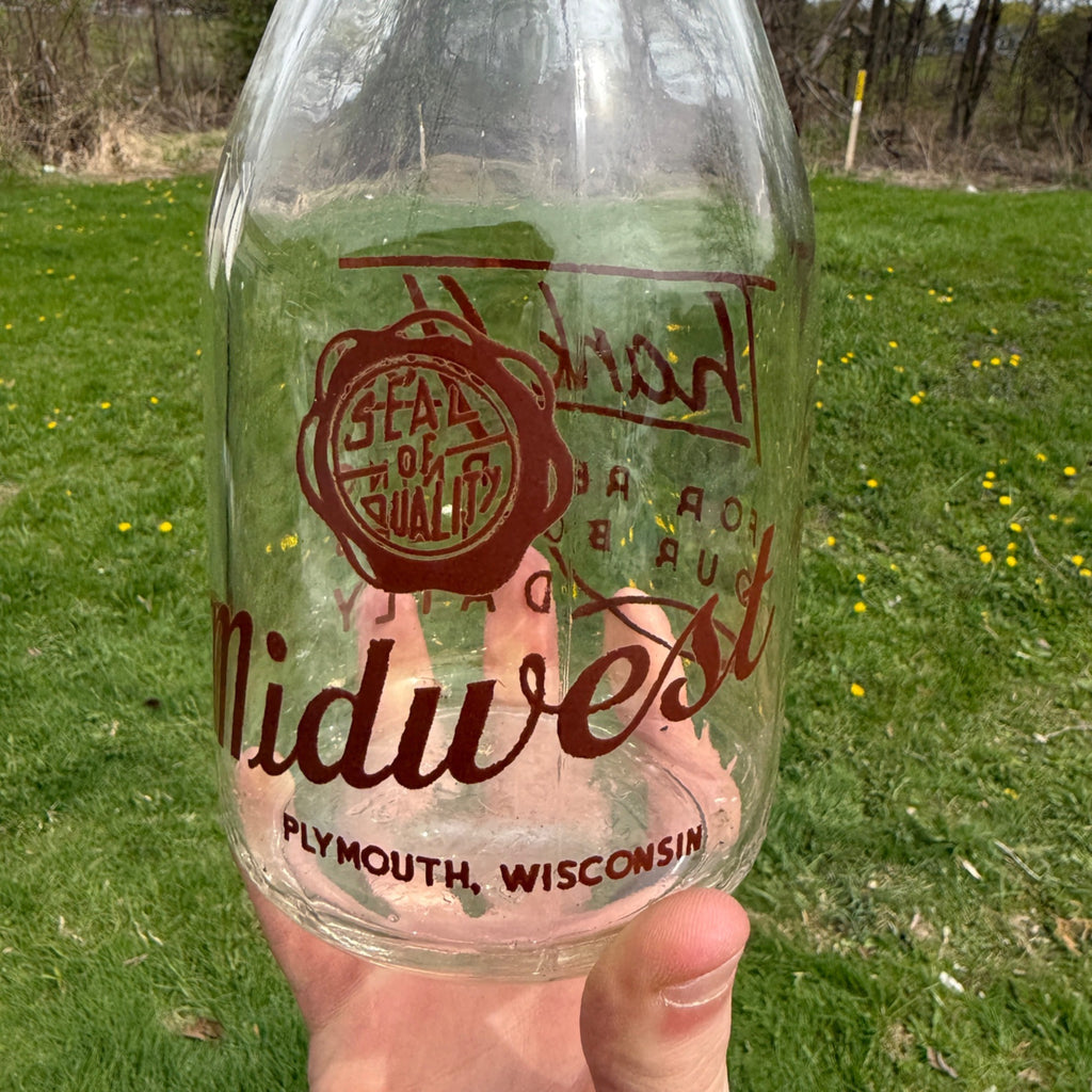 Vintage Midwest Dairy Brown Pyro Quart Milk Bottle PLYMOUTH, Wisconsin WI