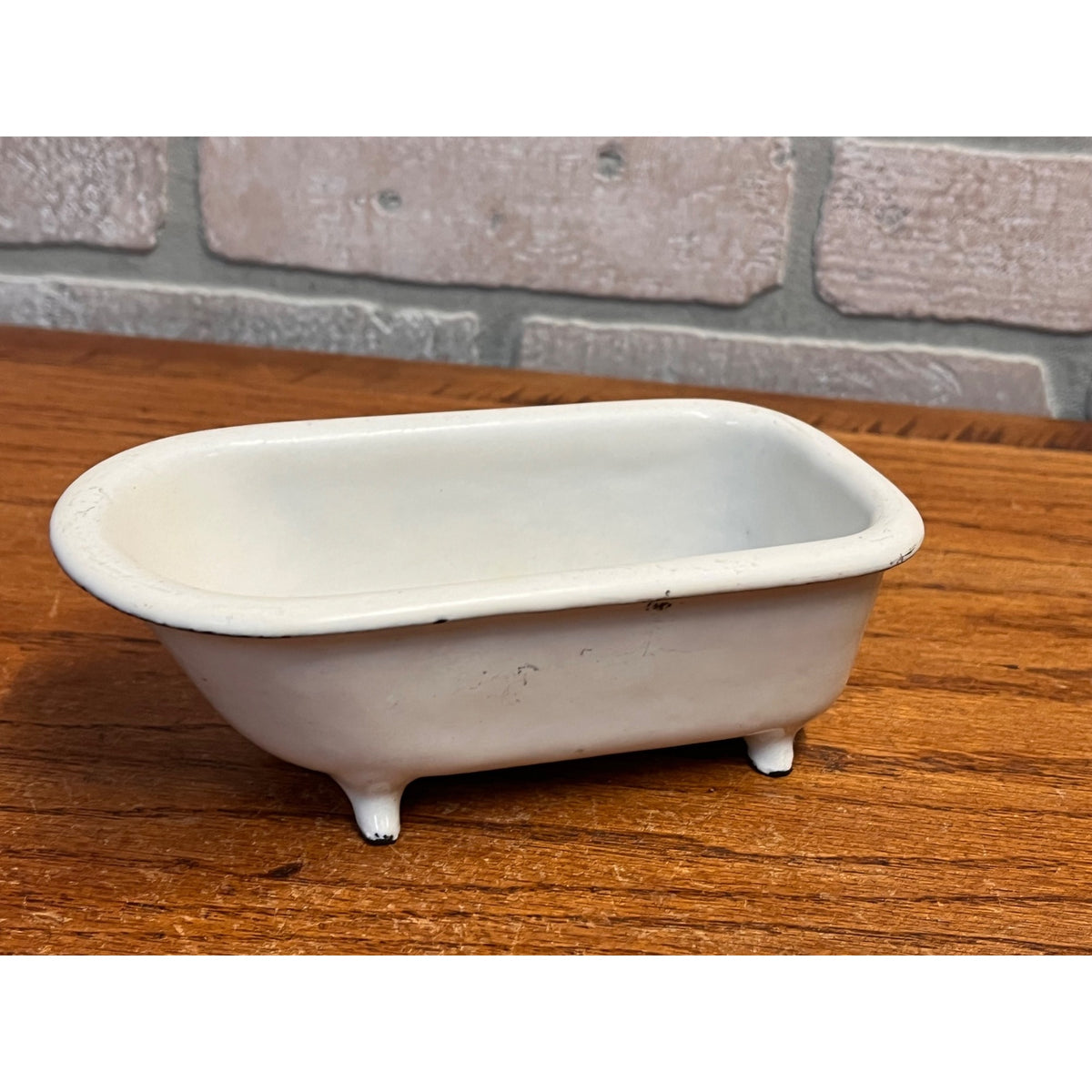 Vintage Cast Iron Enamel Salesman Sample Toy Doll House Miniature Claw Bath Tub