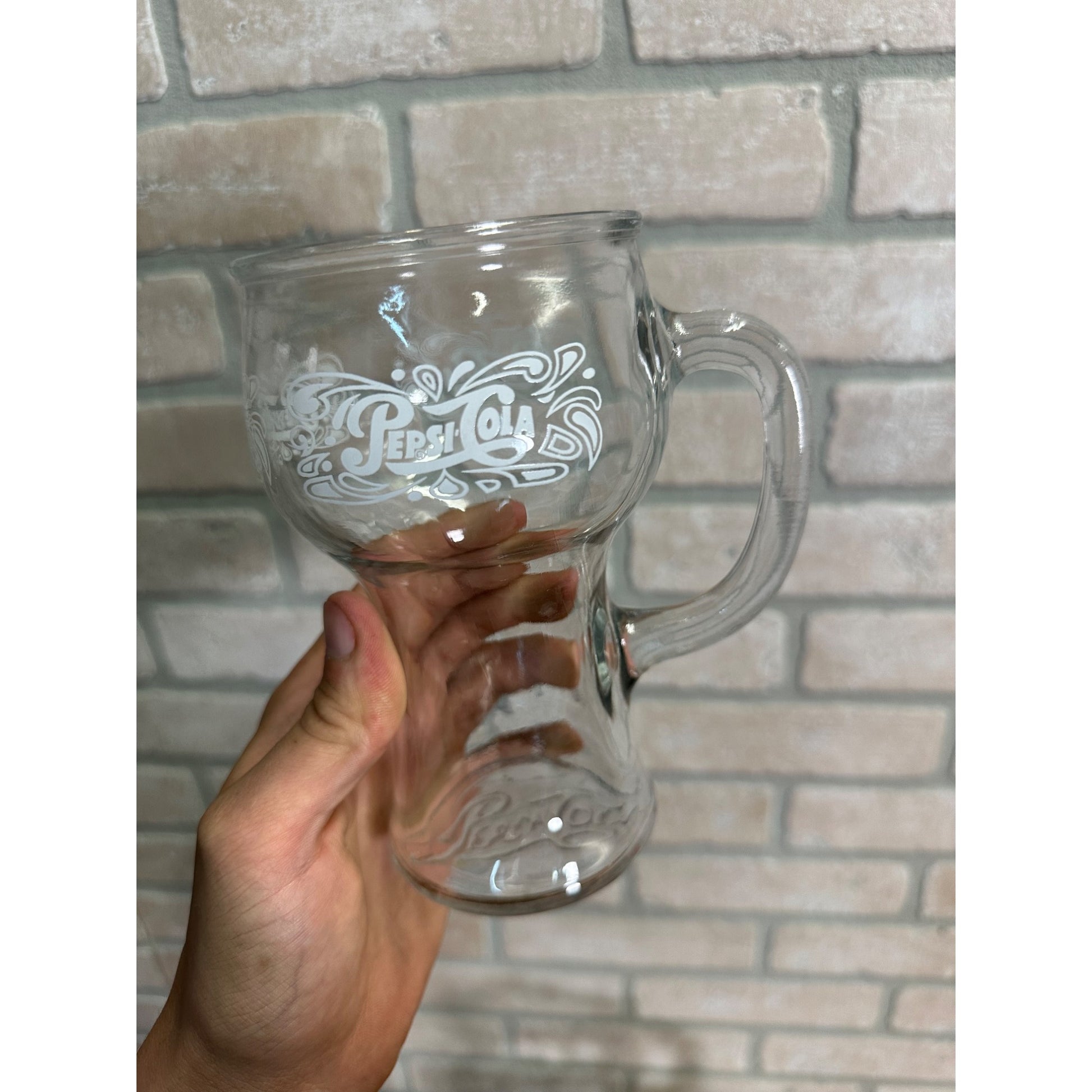 Vintage 1980s Pepsi Cola Advertising Glass Pitcher Set w/ 4 Glasses White