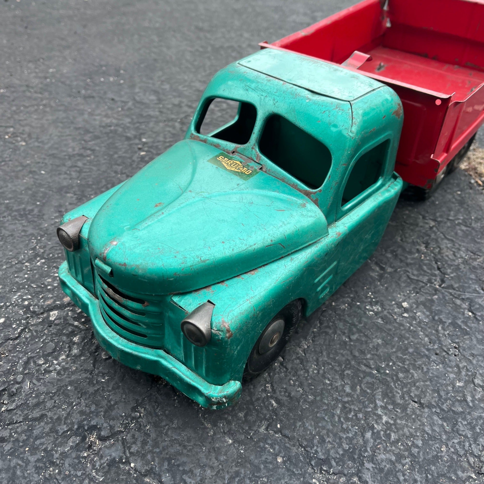 Vintage Structo Green & Red Dump Truck 19.5" Pressed Steel Toy