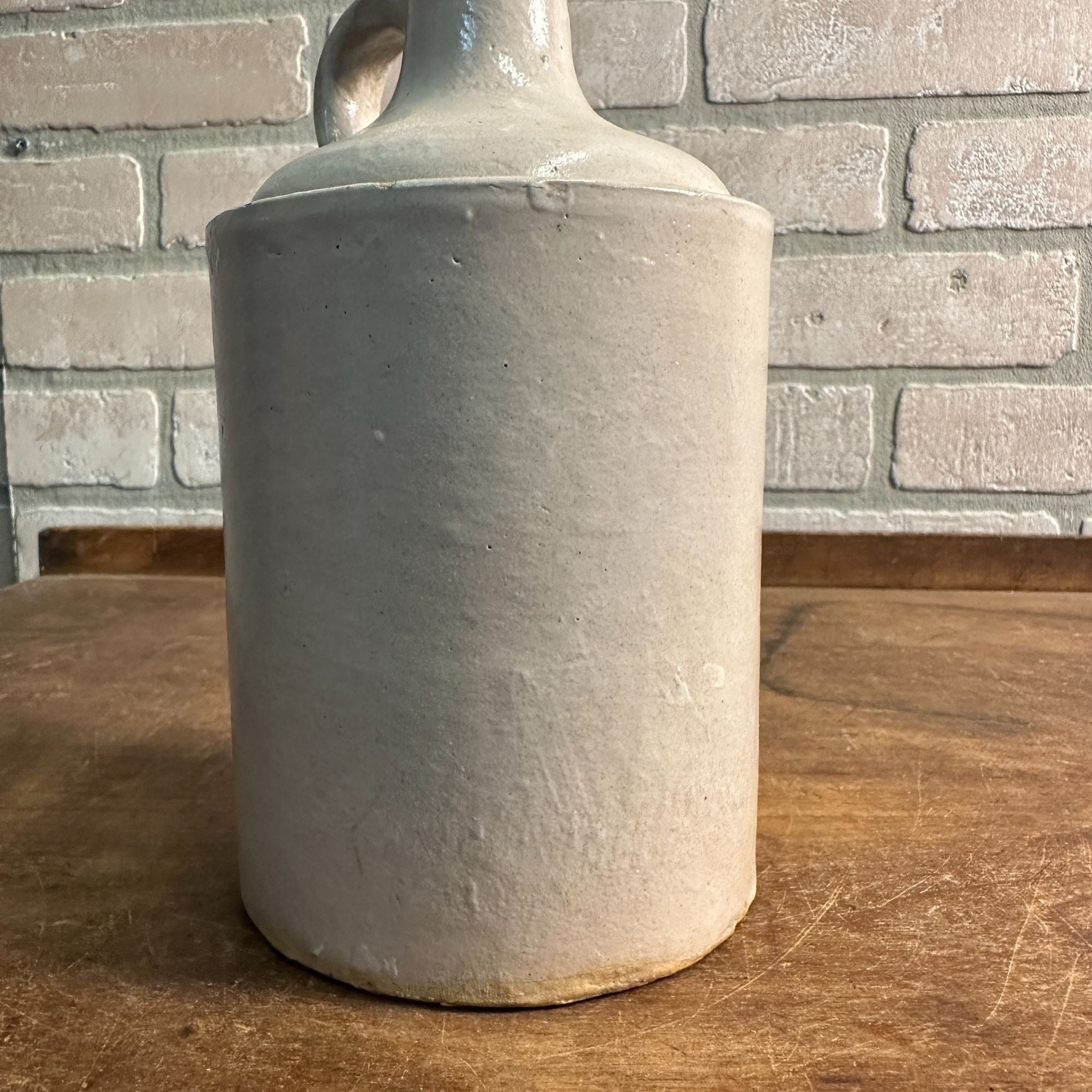 RED WING, MINNESOTA STONEWARE ONE QUART SHOULDER JUG - BOLDLY MARKED!