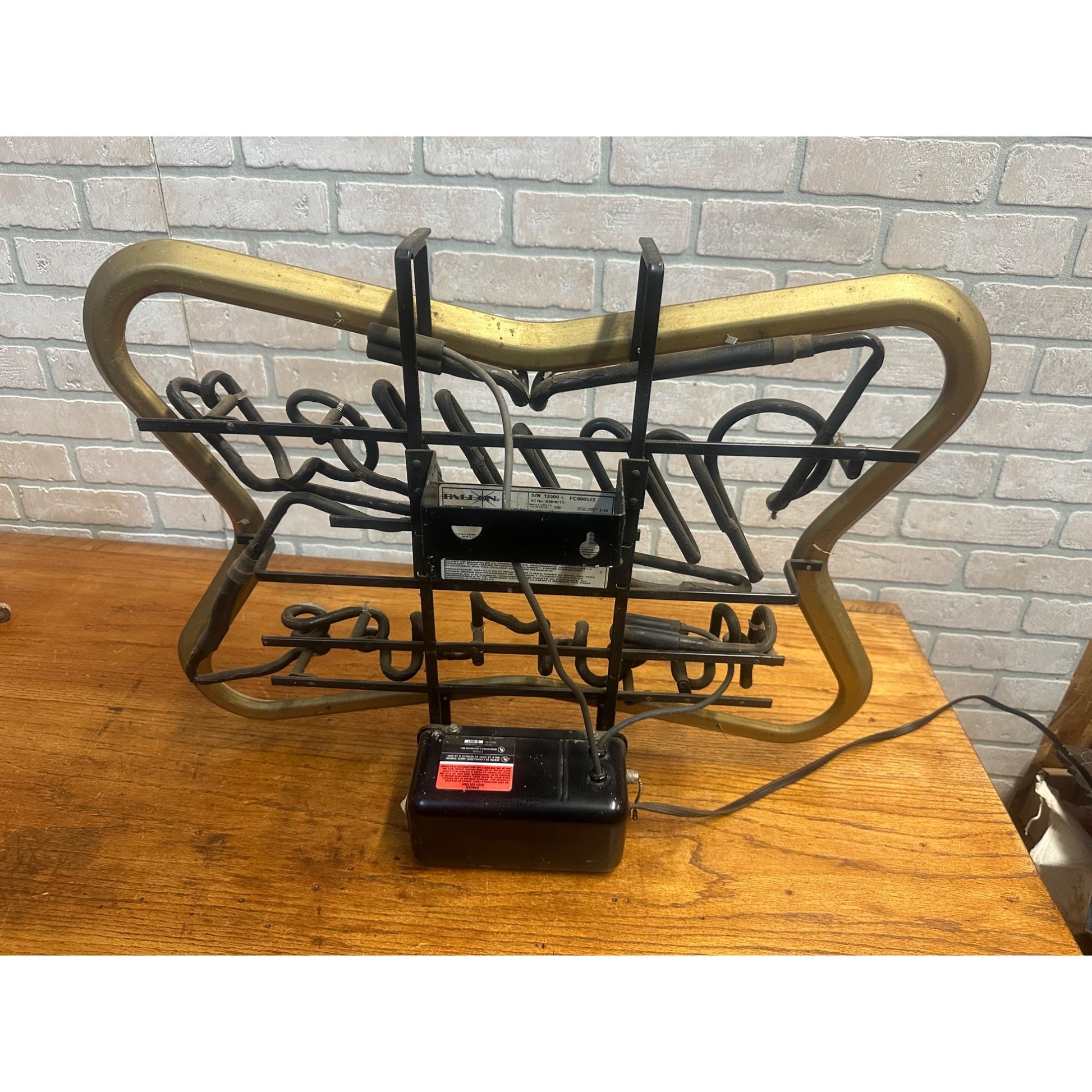 Vintage Miller High Life Beer Tavern Neon Sign Works