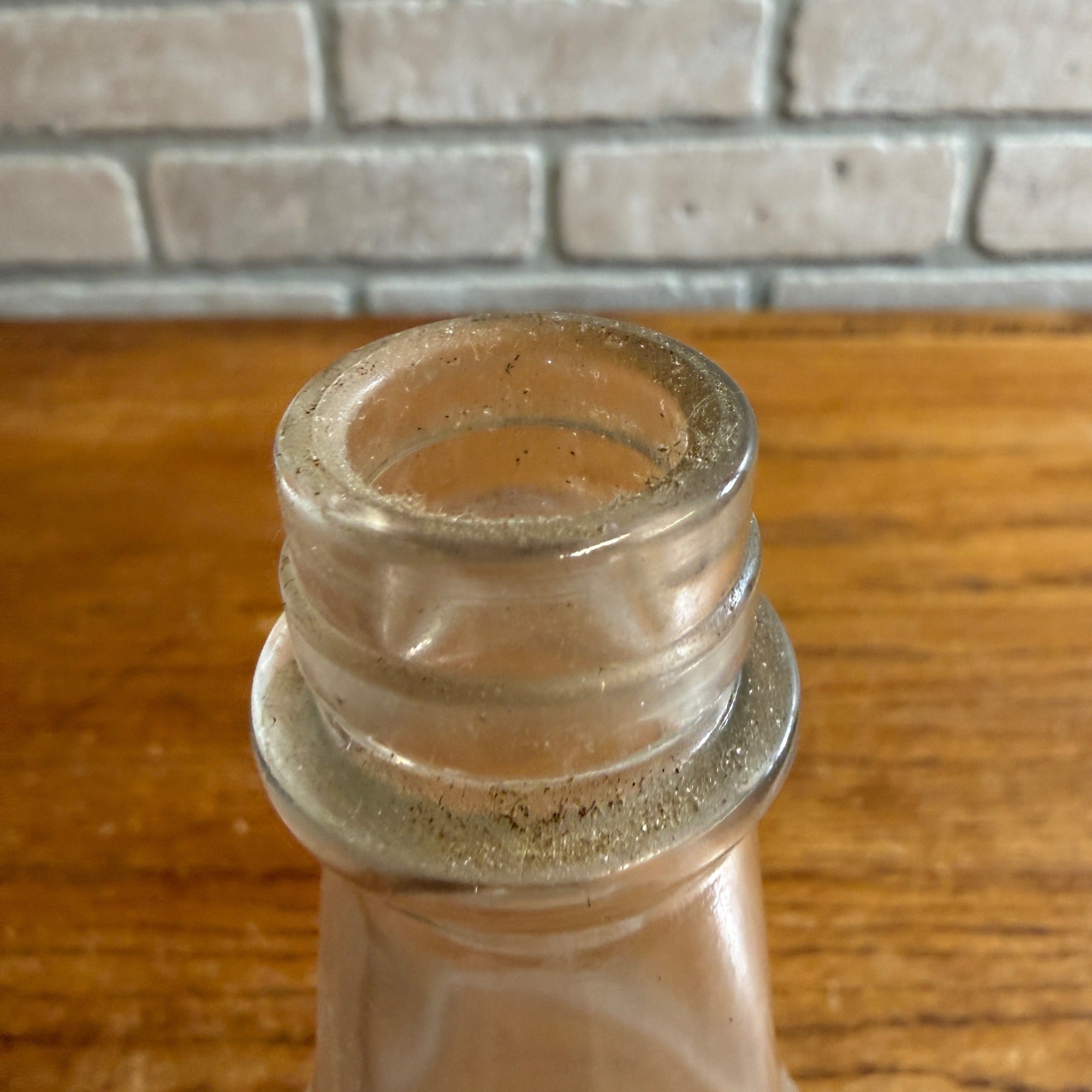 Vintage 1940s Su-Z-Q Tomato Catsup Ketchup Bottle Royal Blue Stores Glass