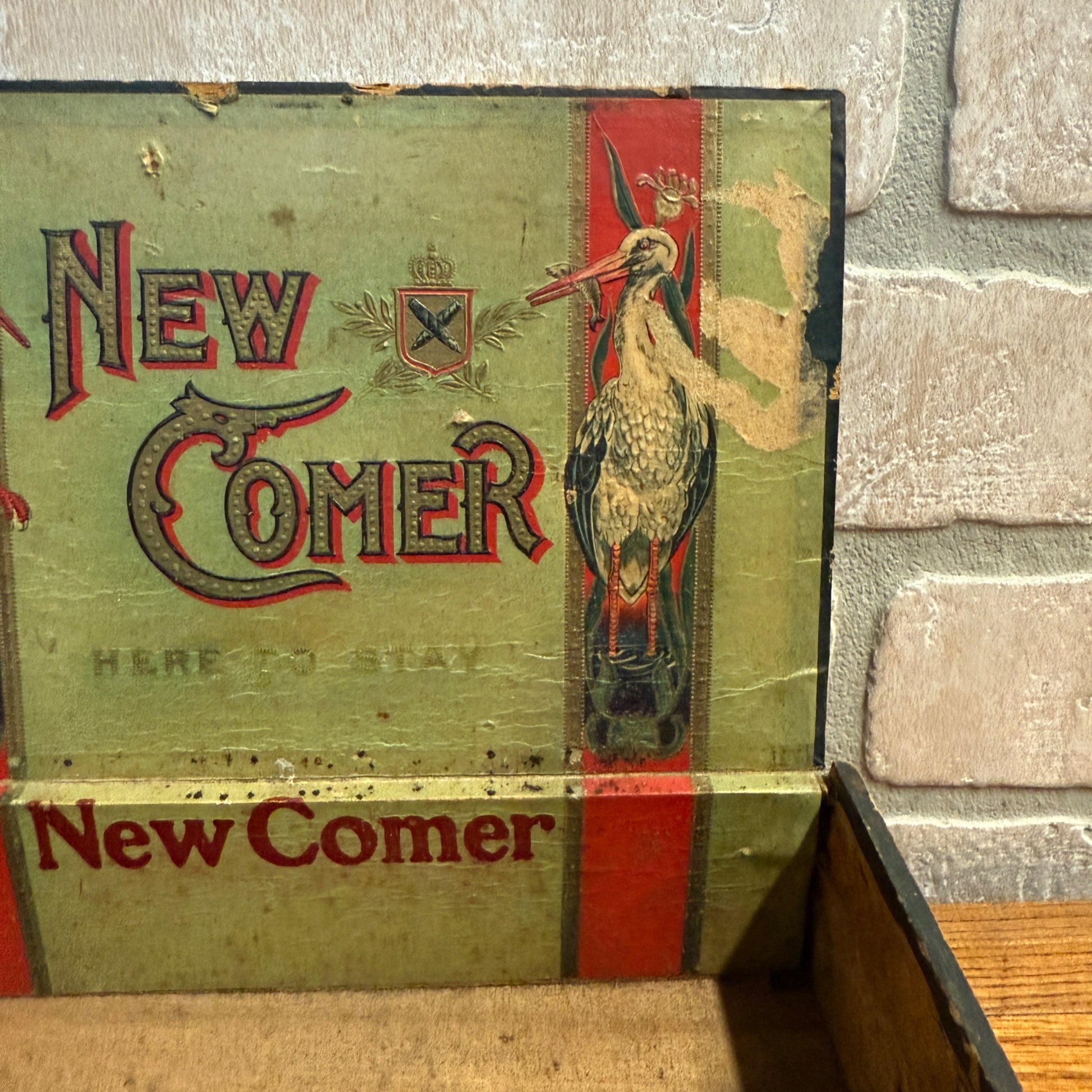 Vintage New Comer Cigar Wooden Box Wooden Advertising Display Eau Claire Wis