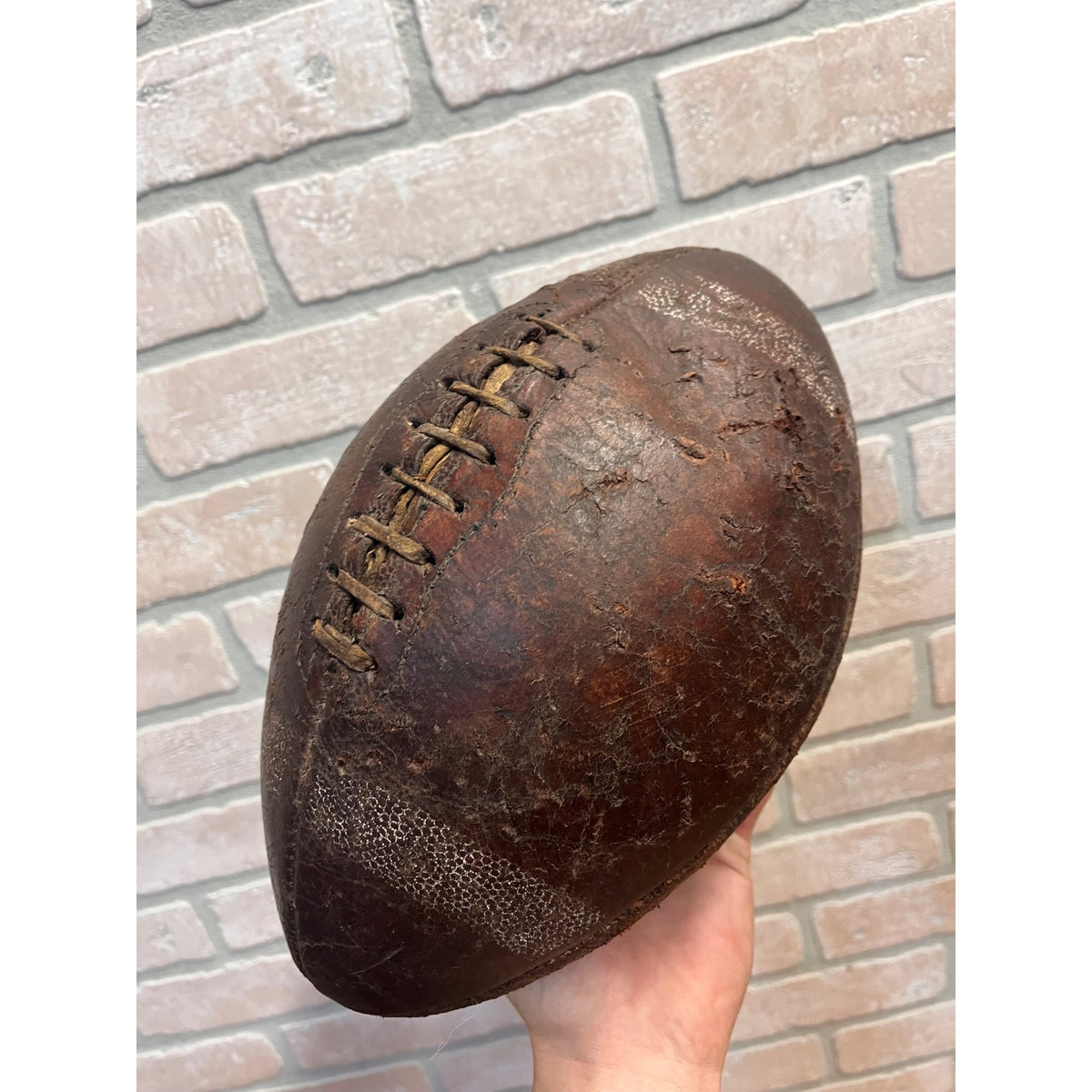 Vintage c1940s Spalding Leather Football Early White Stripes 8-Lace - J5V?