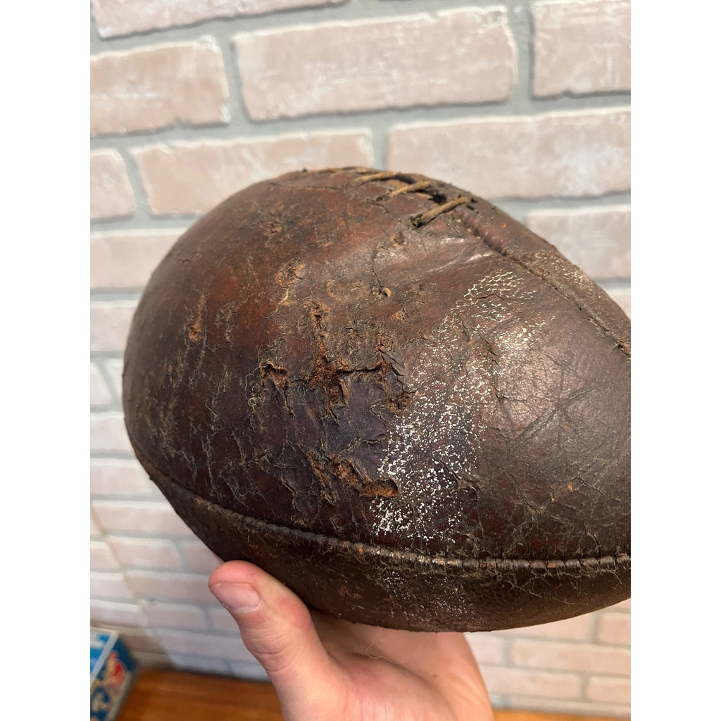 Vintage c1940s Spalding Leather Football Early White Stripes 8-Lace - J5V?