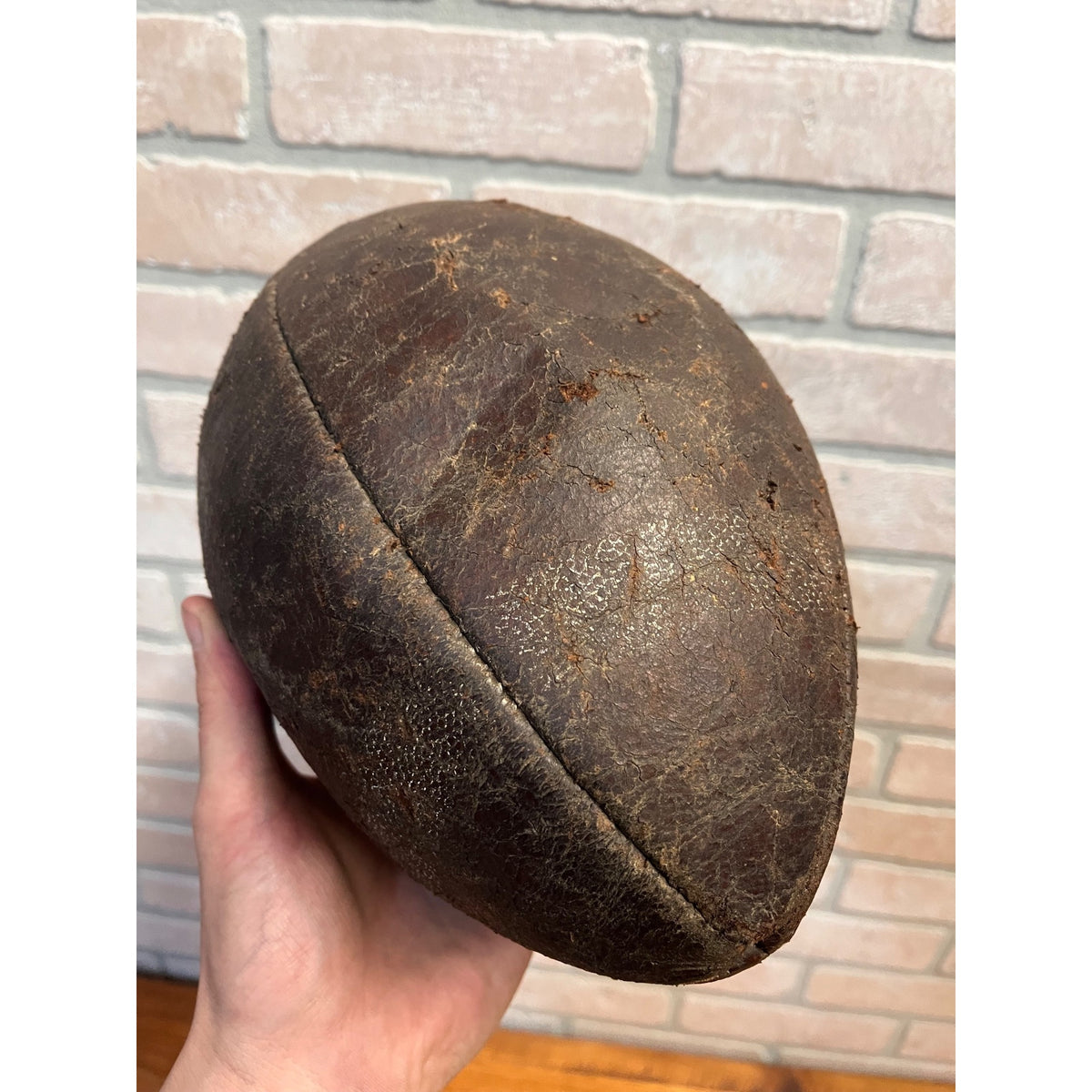 Vintage c1940s Spalding Leather Football Early White Stripes 8-Lace - J5V?