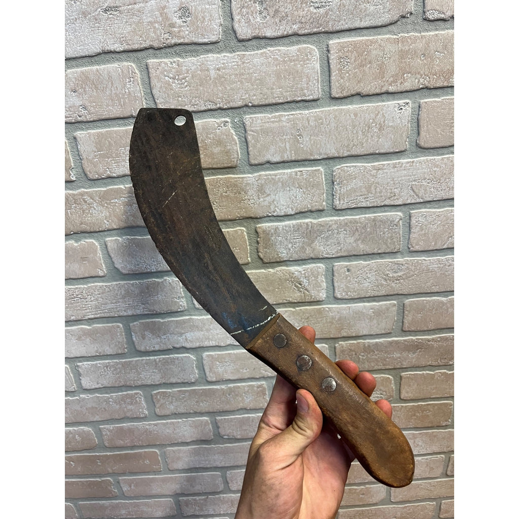 Antique Early Primitive Watertown Wis. Butcher or Harvest Tobacco Knife Cabin Decor.