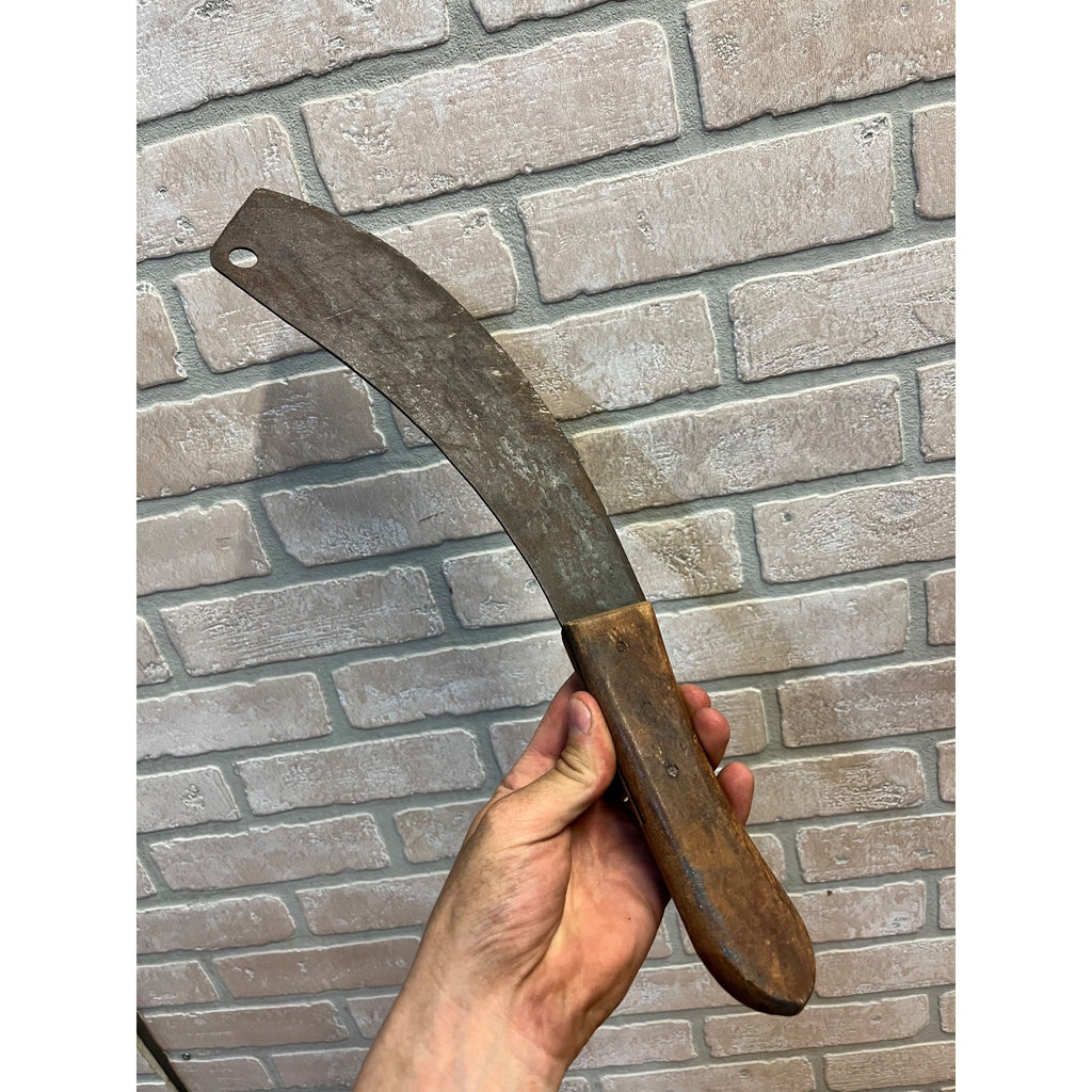 Antique Early Primitive Watertown Wis. Butcher or Harvest Tobacco Knife Cabin Decor.