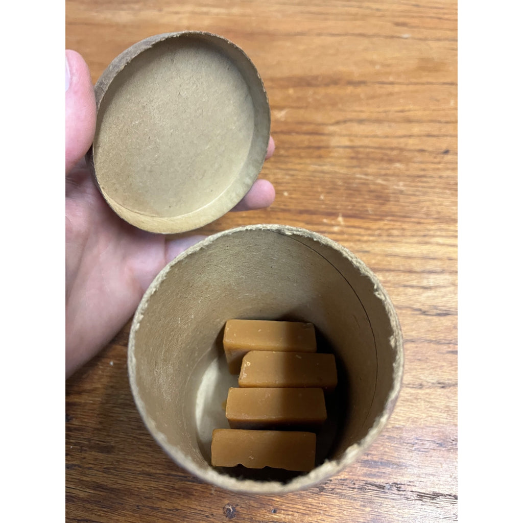 Vintage Yahr Lange Druggist Label Canister Milwaukee Wis Bees Wax