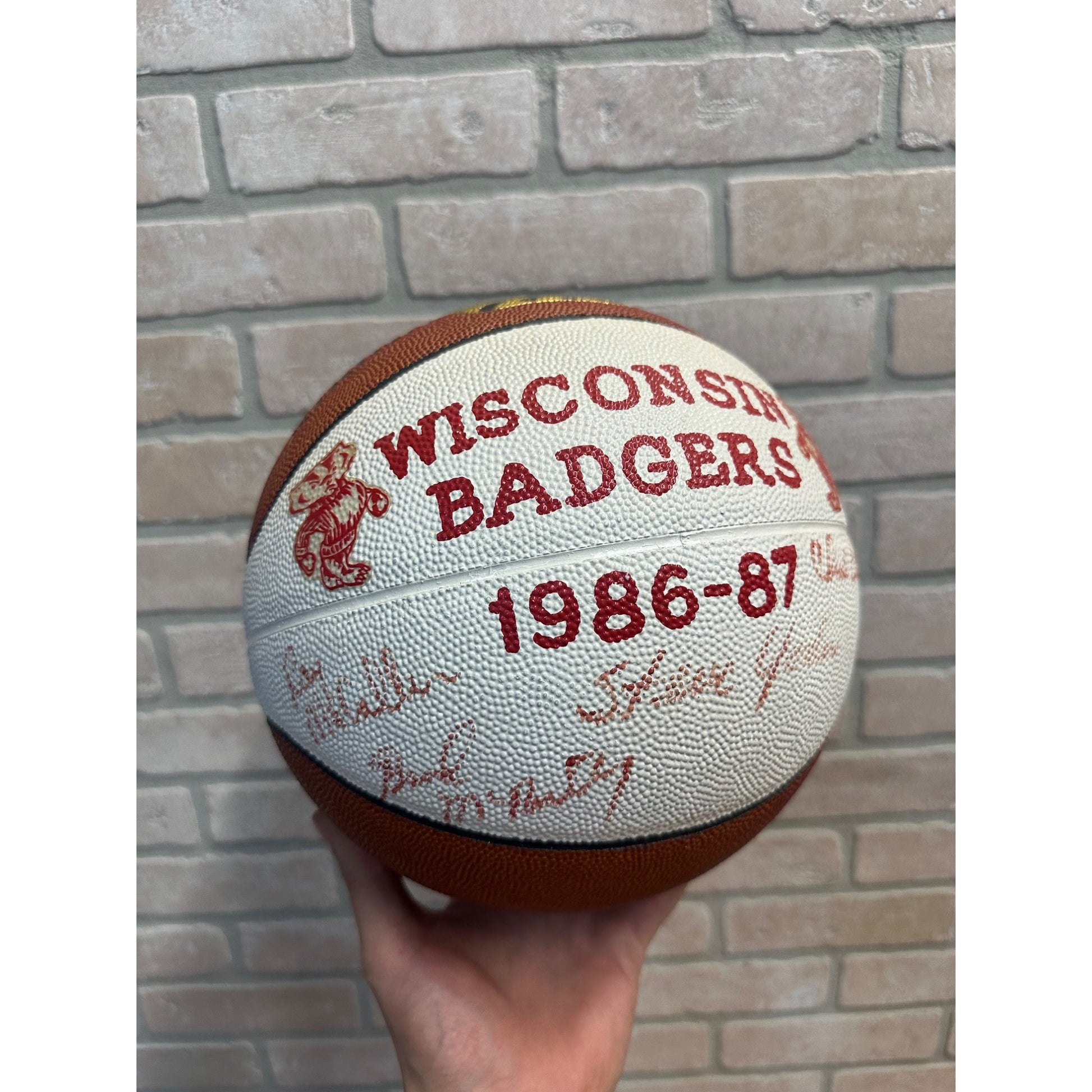 1986-87 Wisconsin Badgers Signed Basketball Coaches Steve Yoder, Ray McCallum ++