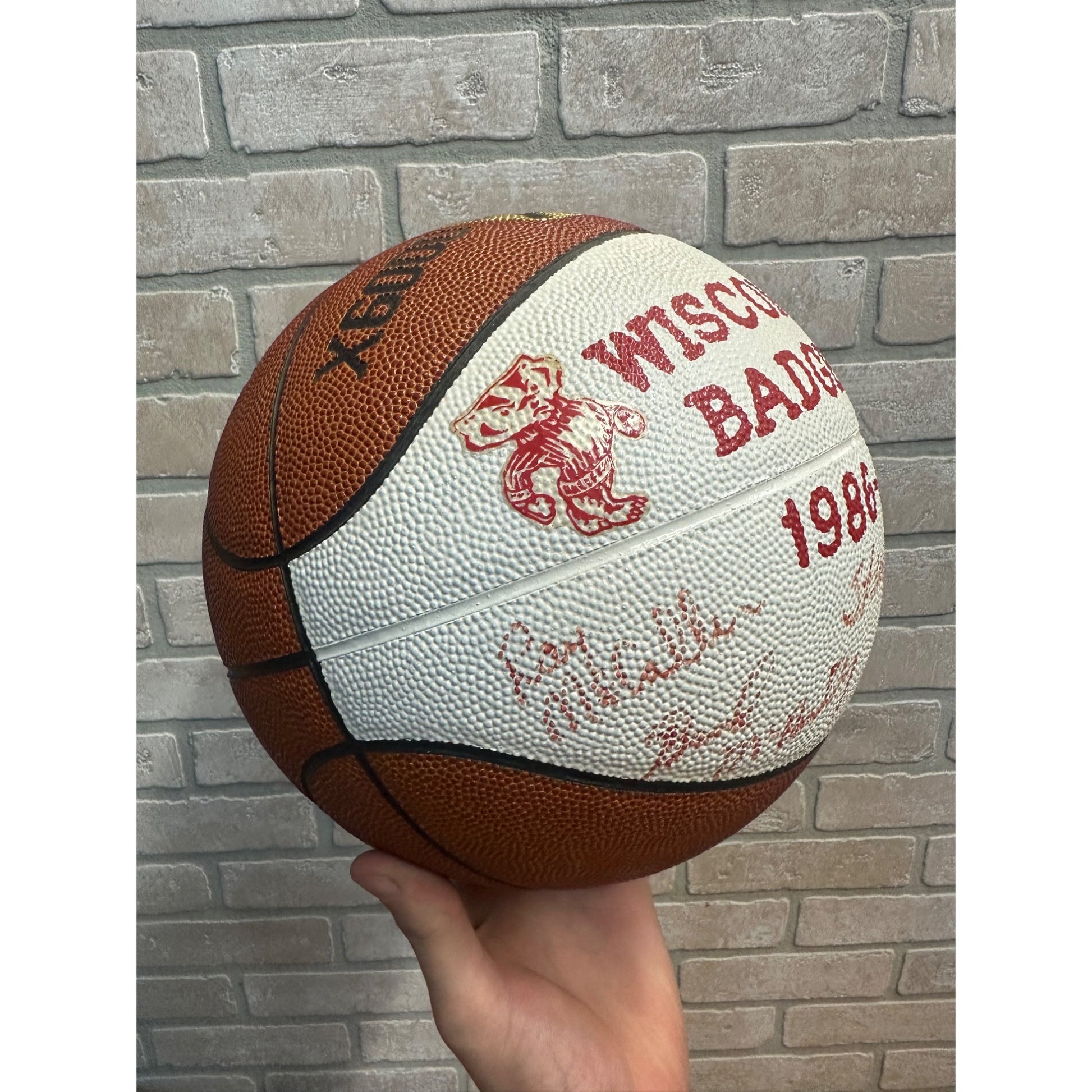 1986-87 Wisconsin Badgers Signed Basketball Coaches Steve Yoder, Ray McCallum ++