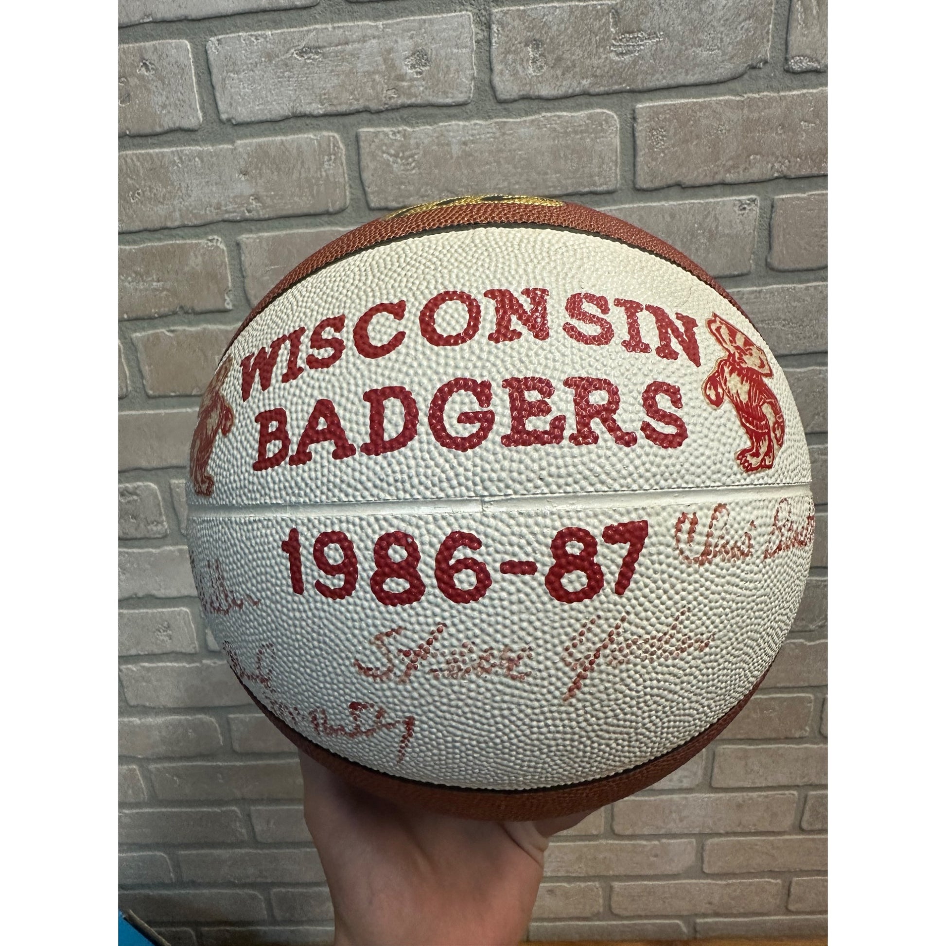 1986-87 Wisconsin Badgers Signed Basketball Coaches Steve Yoder, Ray McCallum ++