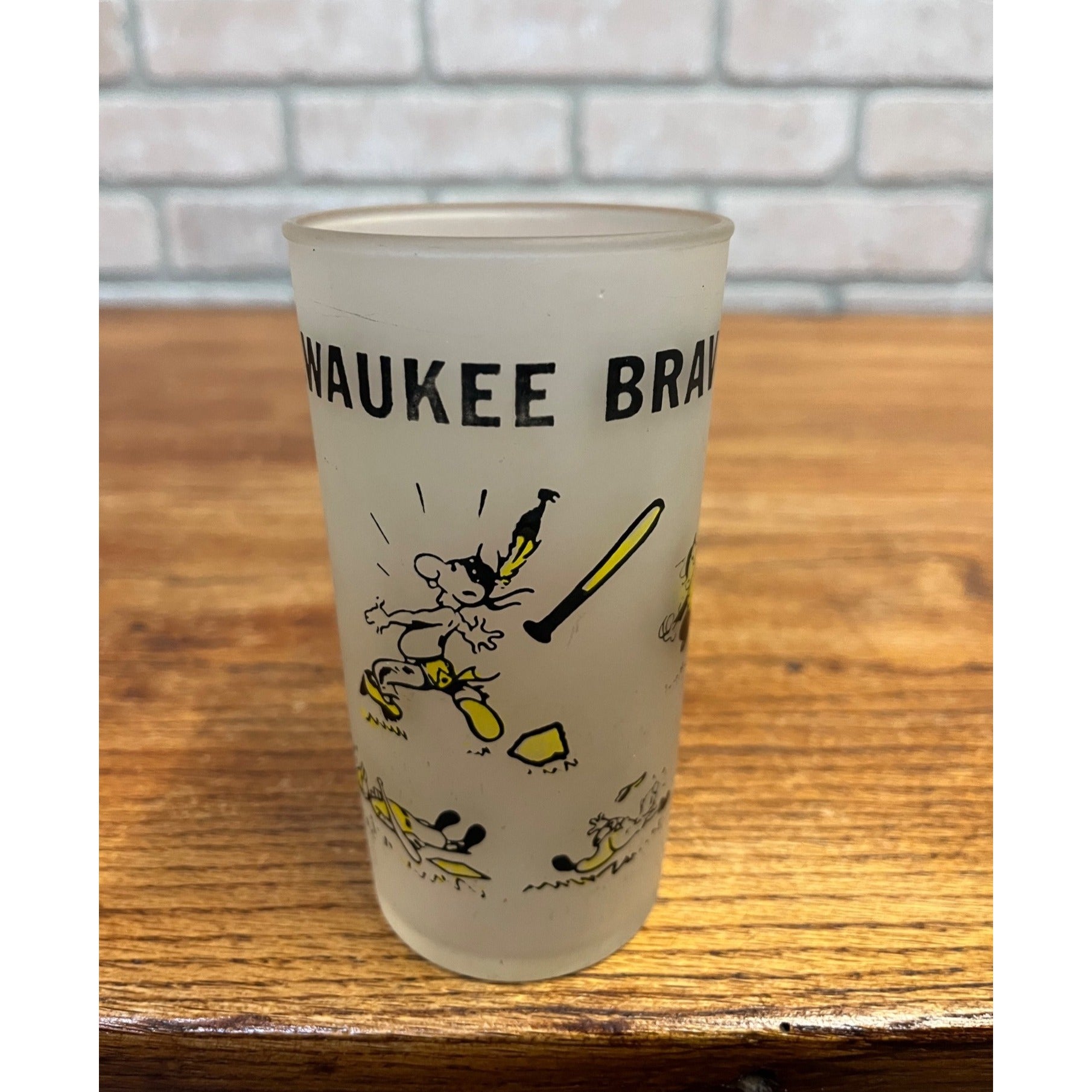RARE Vintage 1950s Milwaukee Braves Frosted Glass Tumbler Baseball Hazel Atlas
