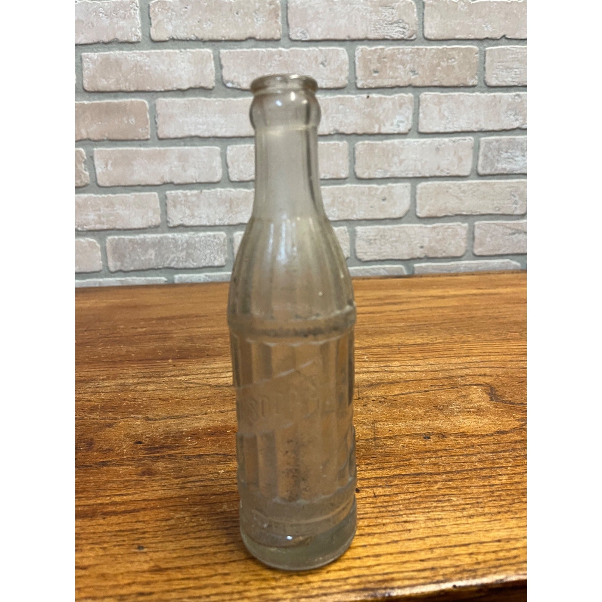 Vintage 1920s Yater's Special Soda Bottle 6oz Yater Beverage Seymour Indiana IN