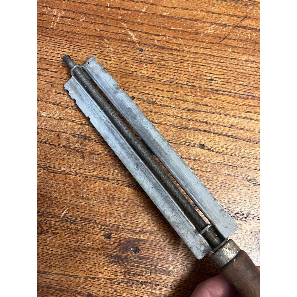 Vintage 1950s Mall Tool Co Chainsaw Chain File Sharpening Guide No. 43340 Wood Handle