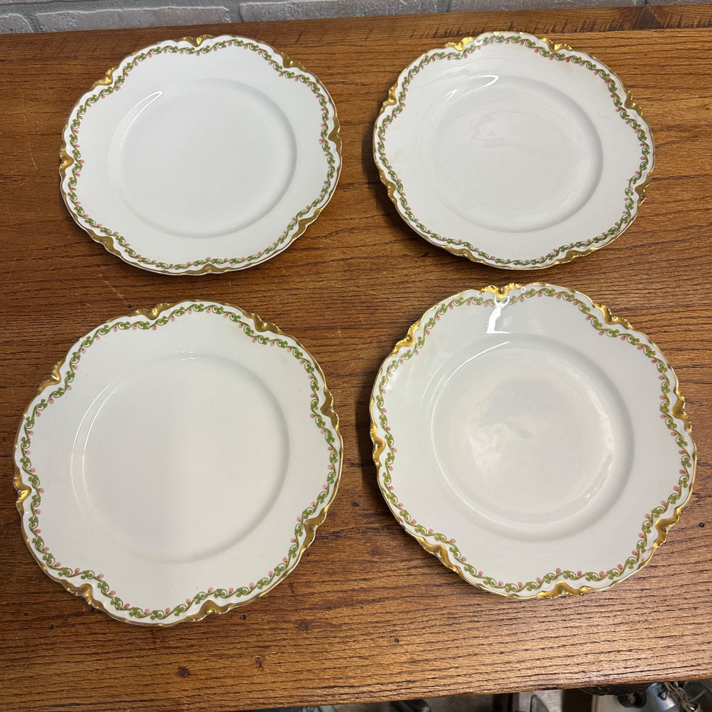 (4) Haviland & Co Clover Leaf 9 1/2" Dinner Plates Chipped
