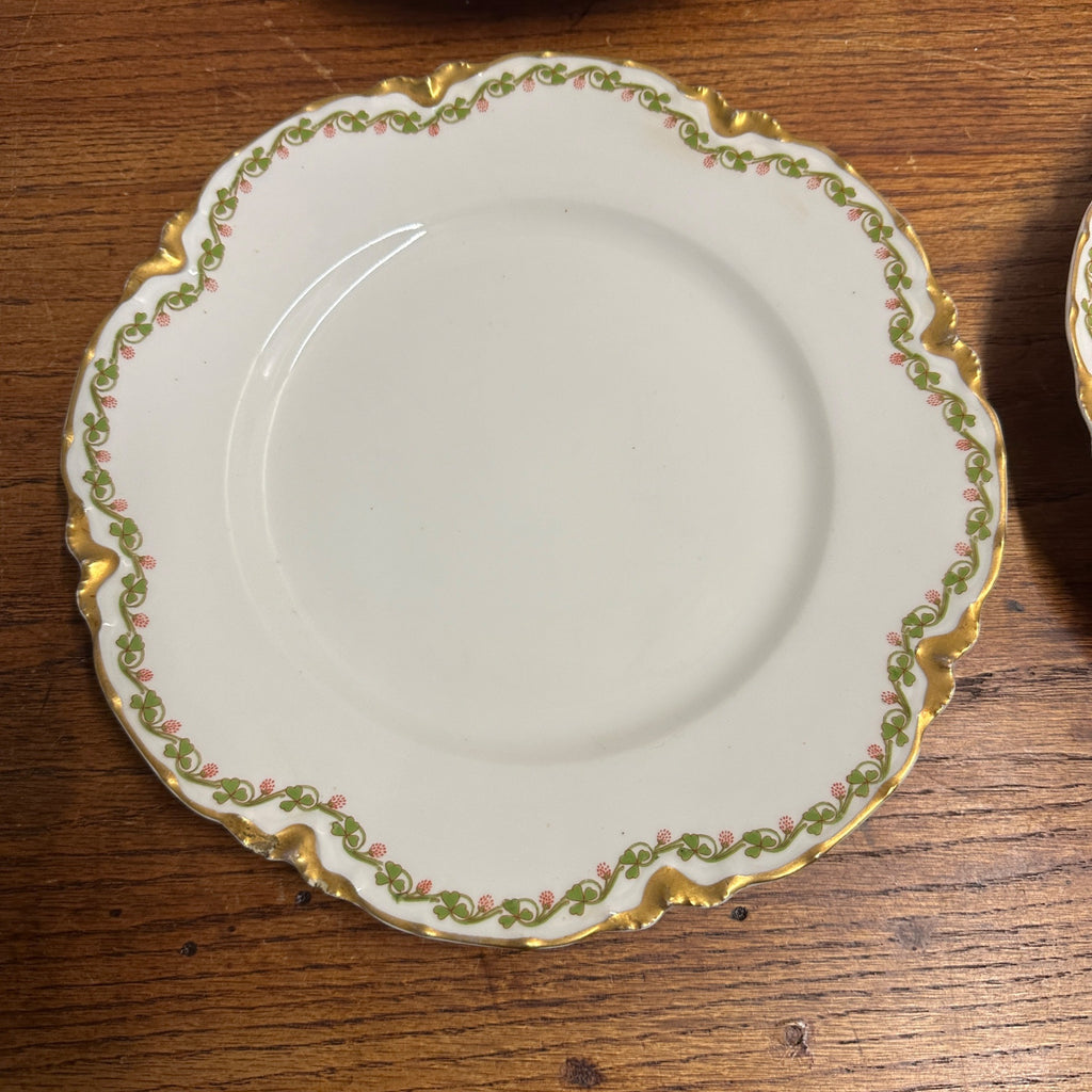 (4) Haviland & Co Clover Leaf 9 1/2" Dinner Plates Chipped