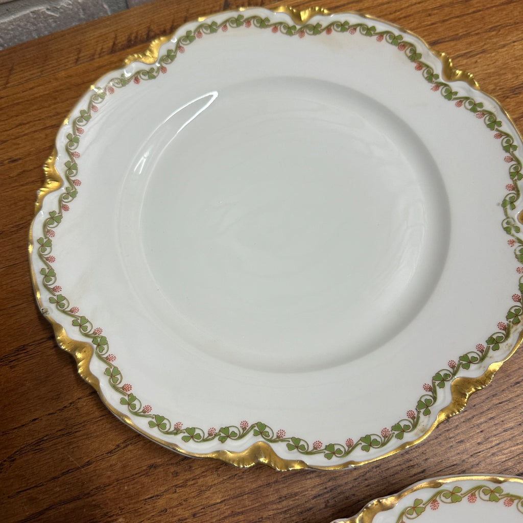 (4) Haviland & Co Clover Leaf 9 1/2" Dinner Plates Chipped