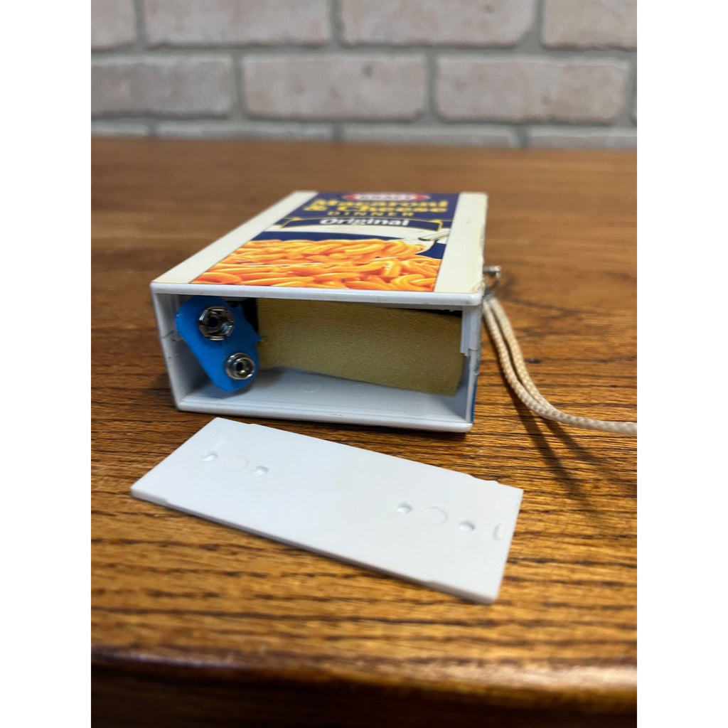 Vintage Kraft Macaroni & Cheese Dinomac Dinner Radio