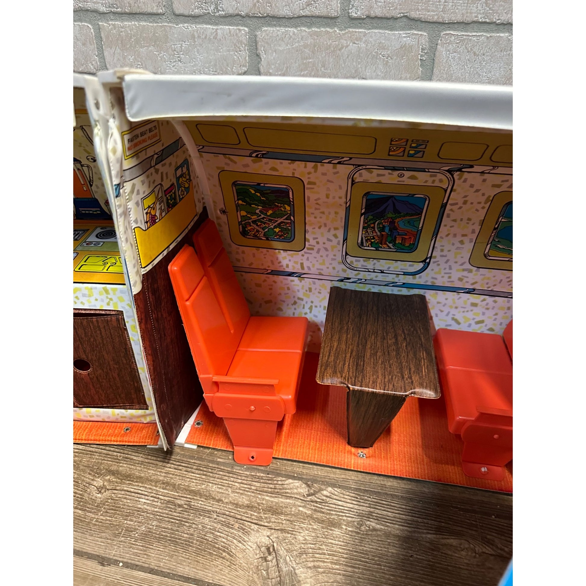 VINTAGE BARBIE FRIEND SHIP AIRPLANE CASE 1970S MATTEL #8639 UNITED AIRLINES