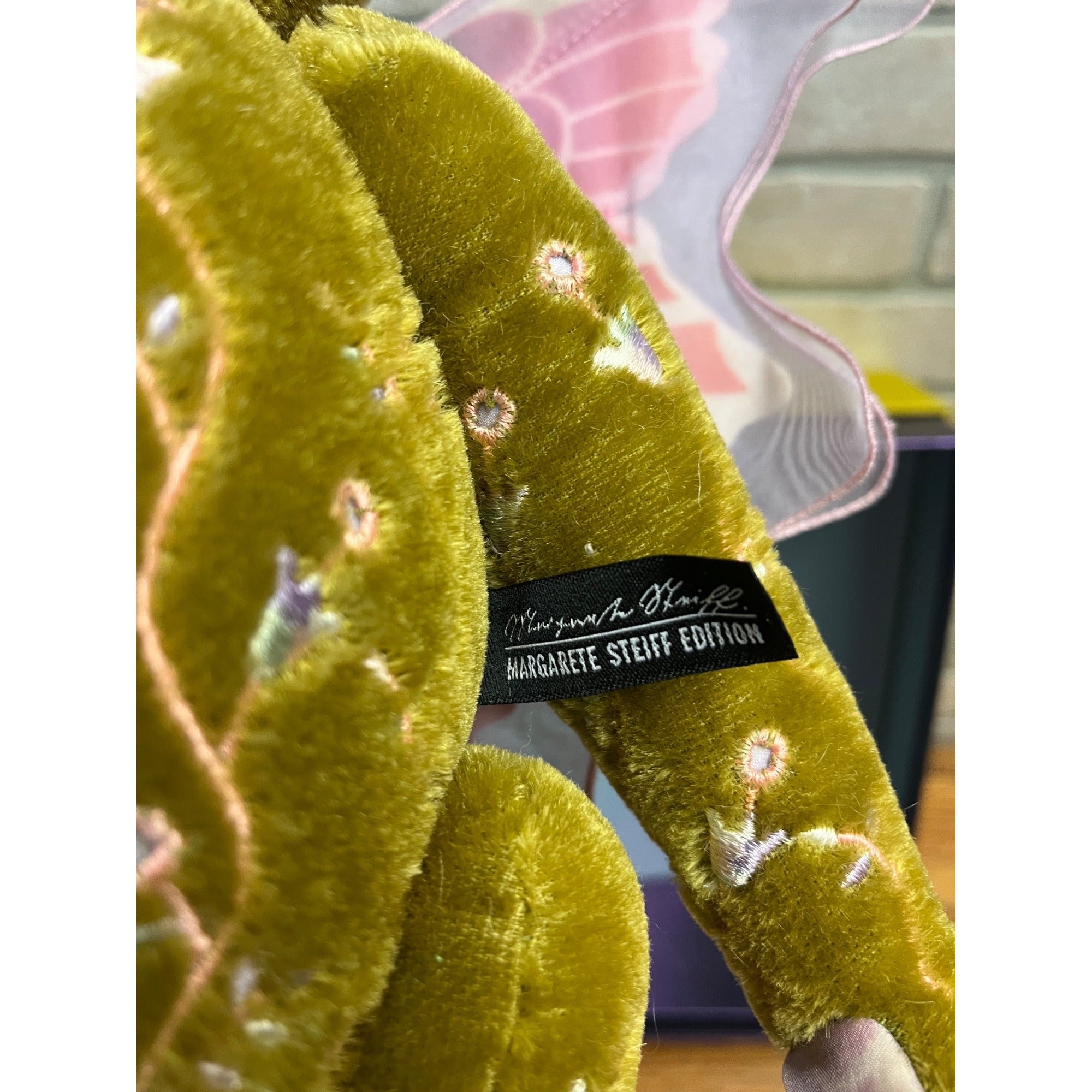 RARE Margarete Steiff Club Limited Edition Bear #420627 Fairytales Wings