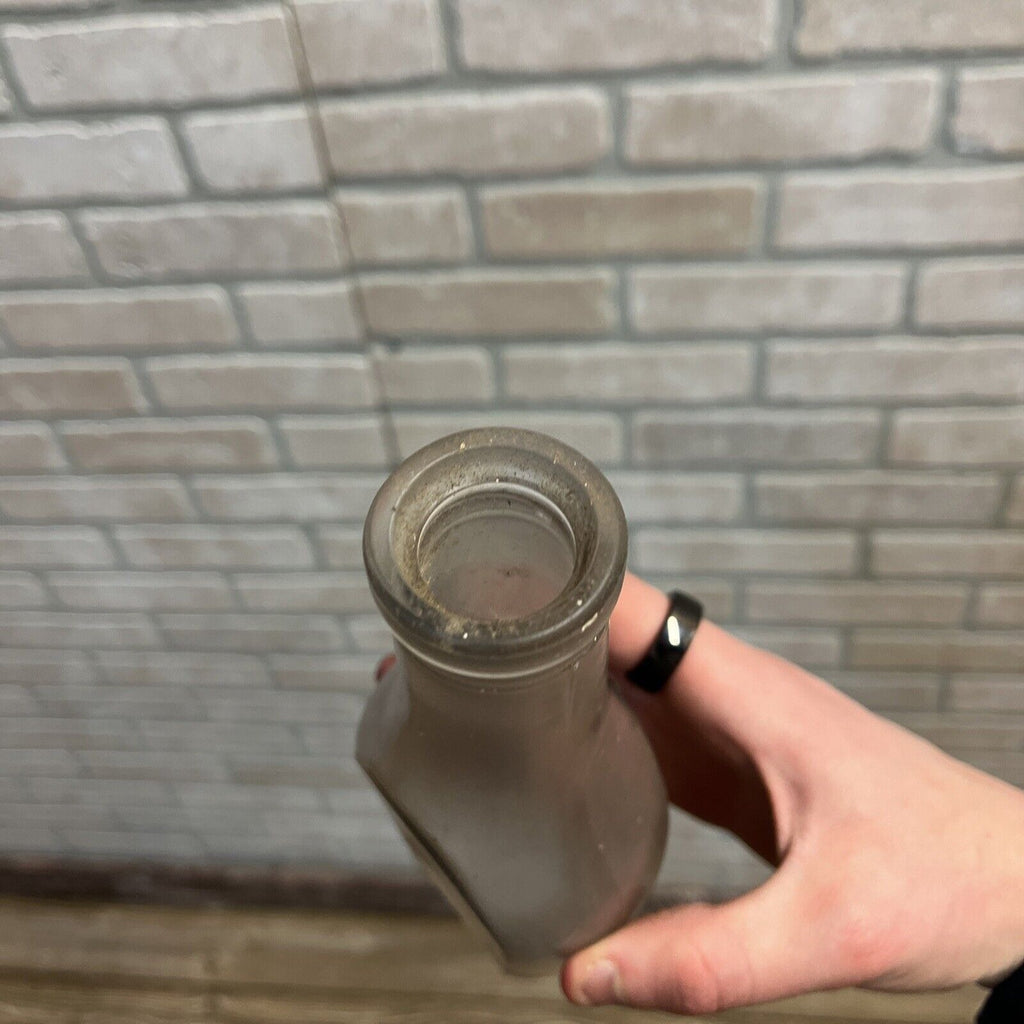 VIntage Early 1900s Yacht Club Salad Dressing Clear Embossed Bottle Chicago
