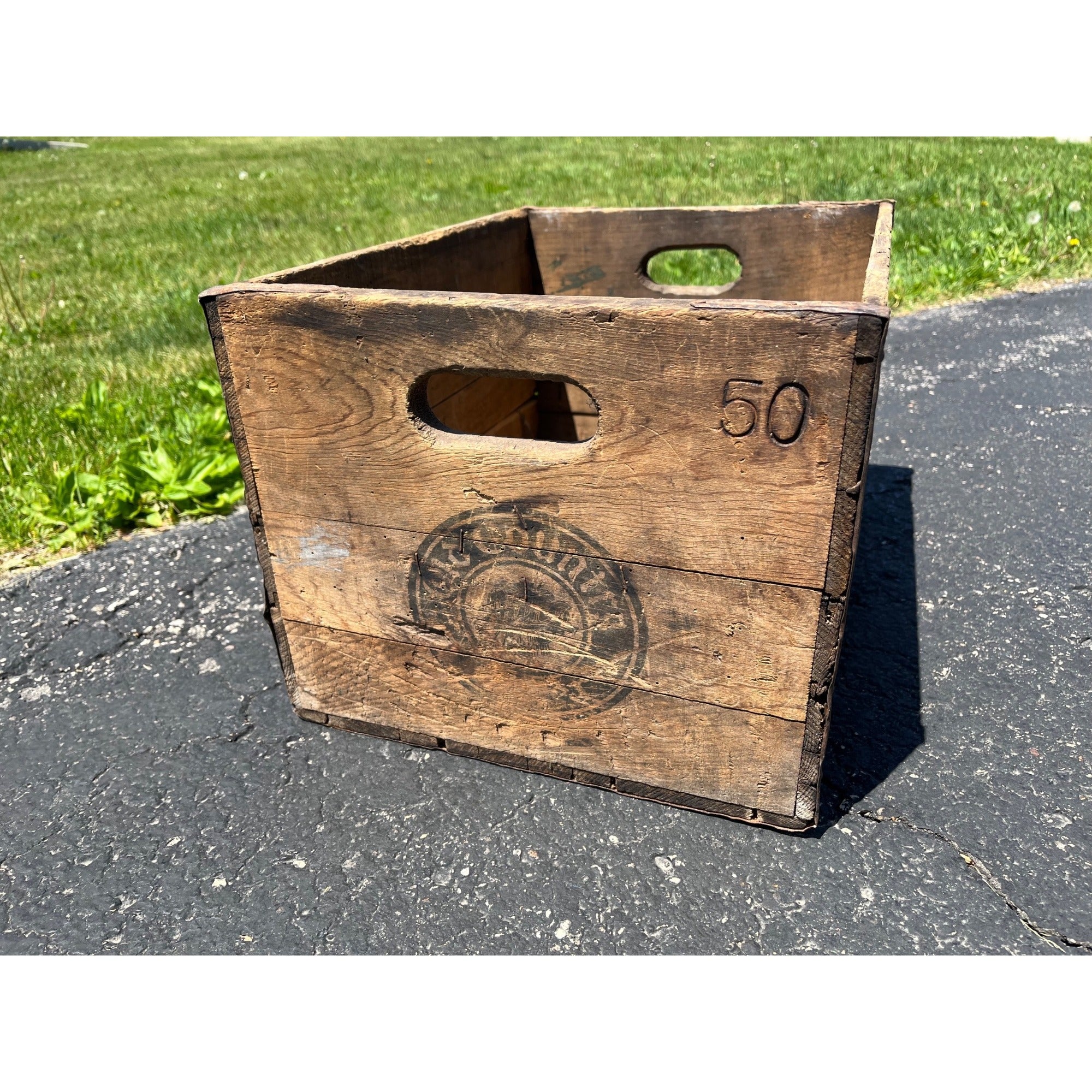 RARE Vintage Jung Old Country Beer Crate Random Lake Wisconsin Wis WI