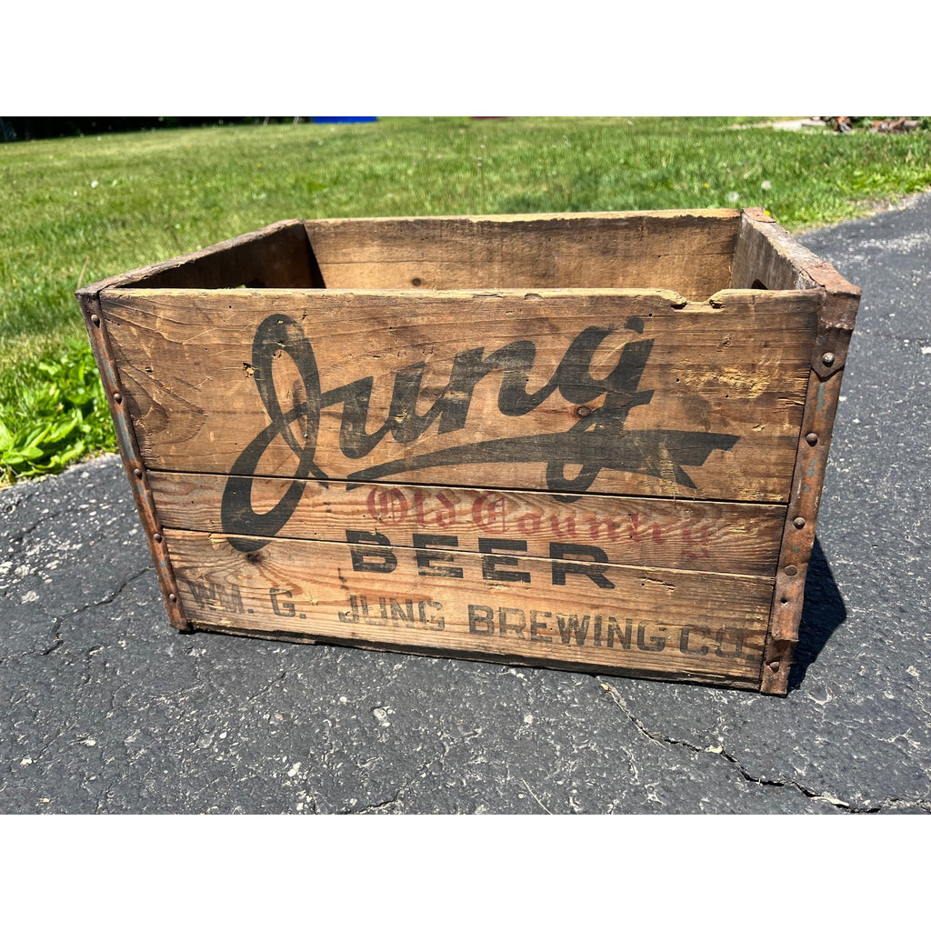 RARE Vintage Jung Old Country Beer Crate Random Lake Wisconsin Wis WI